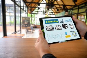 Mapping Product-Market Fit in Higher Education Software Through Feature and Price Benchmarking