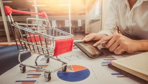 Store and Omnichannel Operations Benchmarking for Retail Performance Optimization