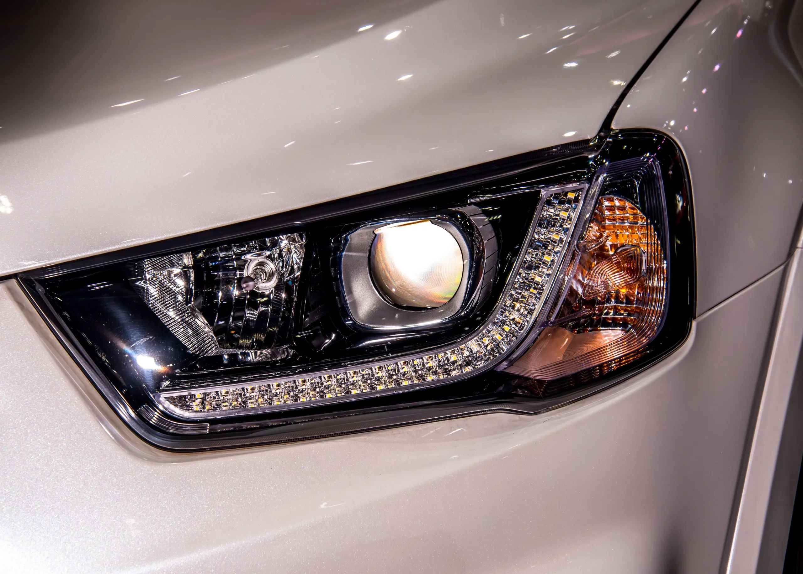 KSA Adaptive Headlights Market Outlook 2030 KSA-Adaptive-Headlights-Market-2-scaled
