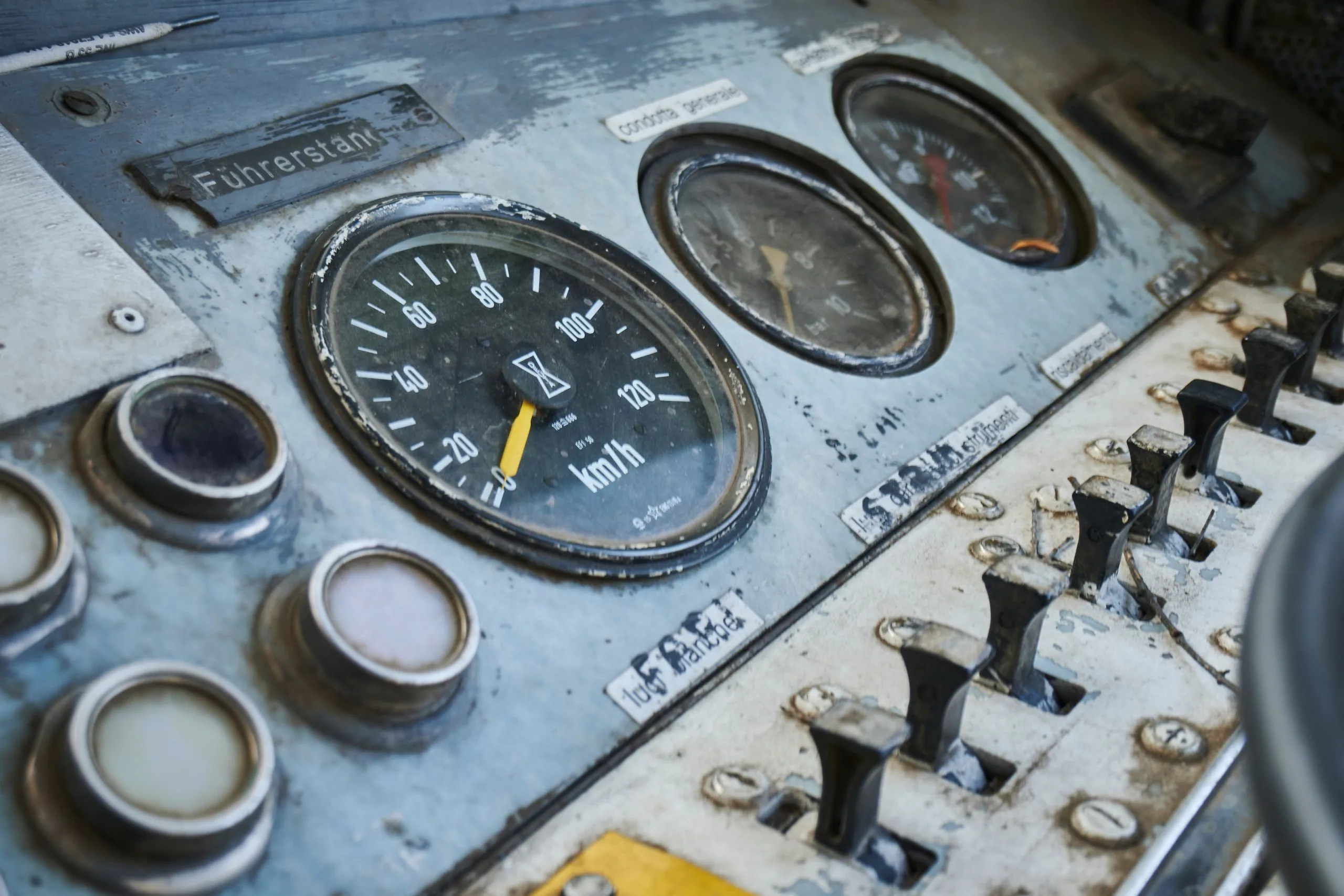 Qatar Aircraft Altimeter and Pitot Tube Market Outlook to 2035 control-panel-old-boat-with-variety-gauges-dials-scaled