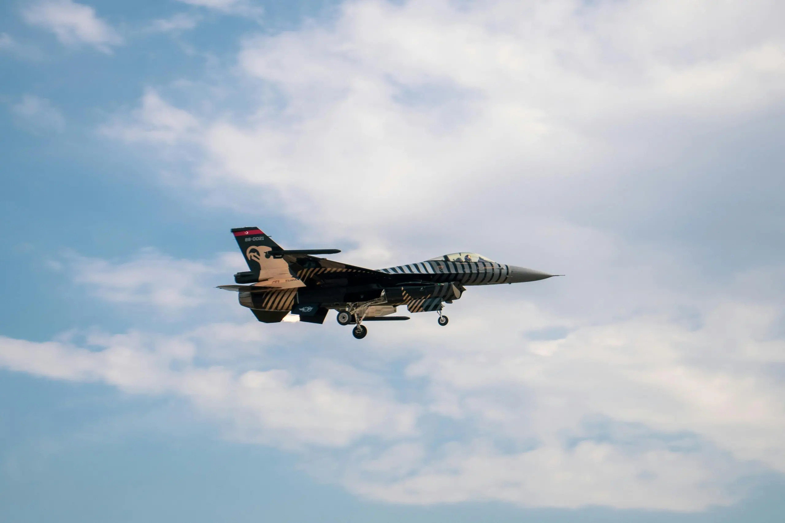 Israel Mine Warfare Market Outlook to 2035 pexels-aziz-3z-211353728-19822632-scaled