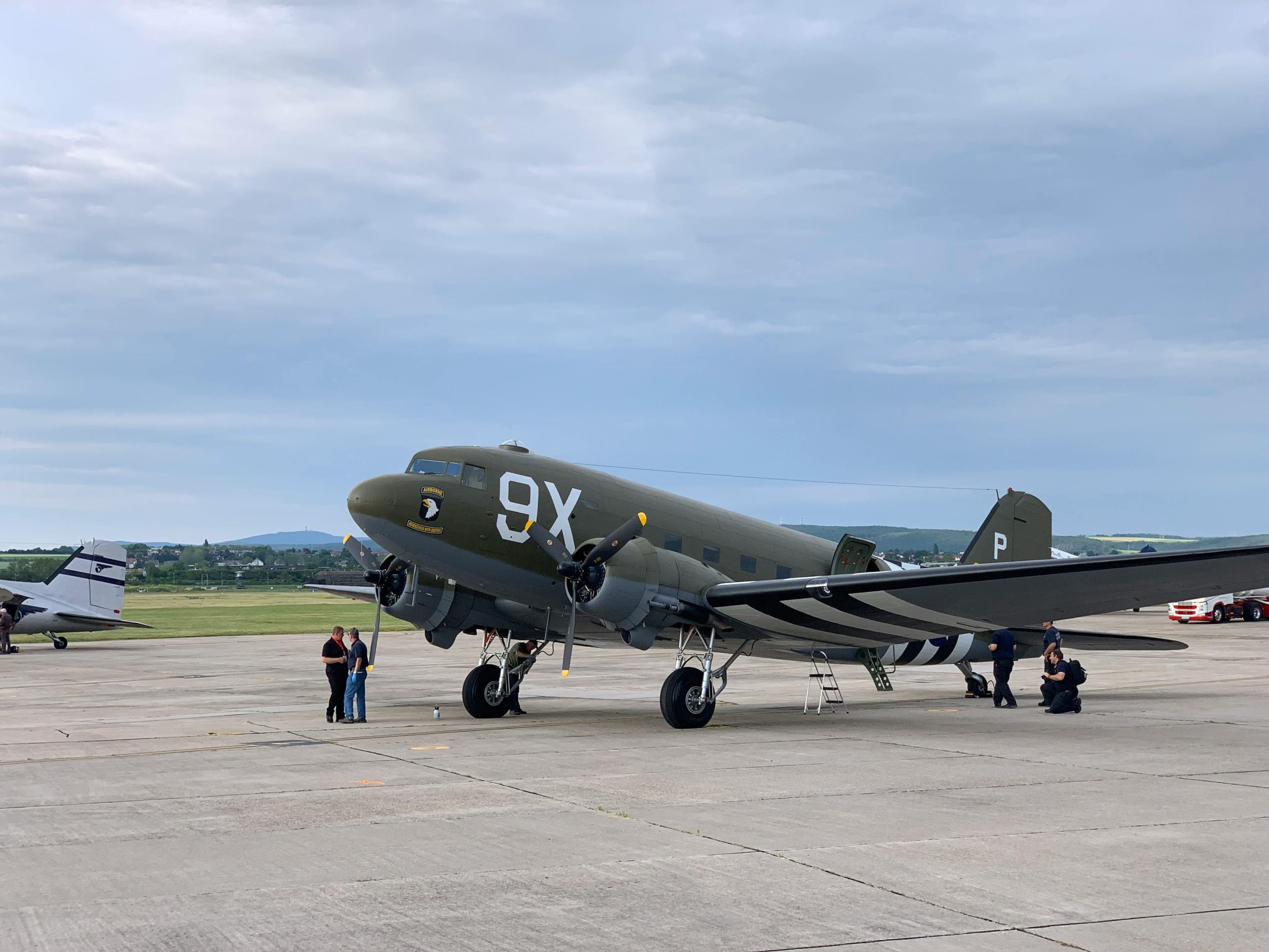 Qatar Aircraft Band Clamp Market Outlook to 2035 pexels-oliver-b-21434346-6577943-1-scaled