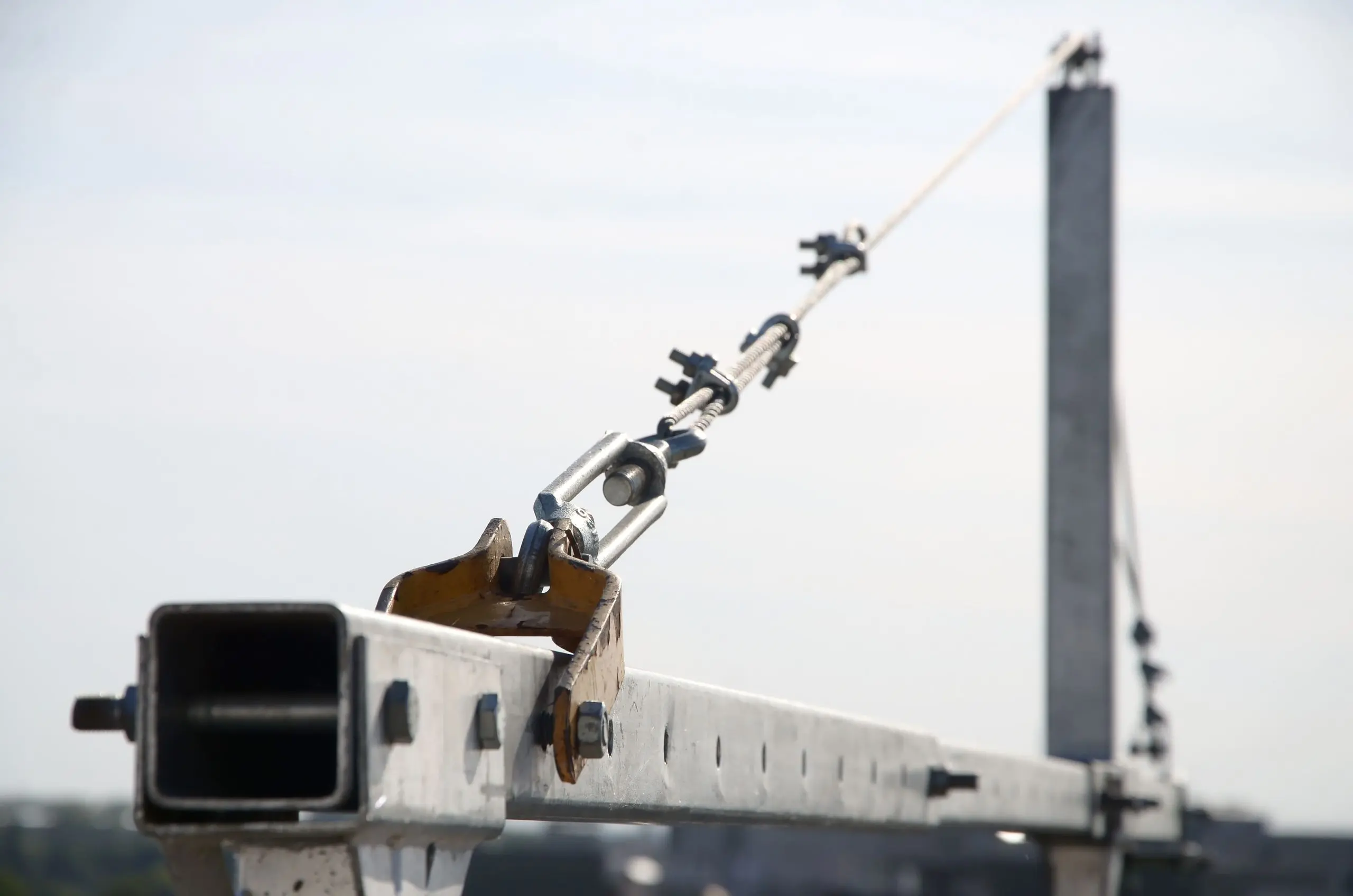 Singapore aircraft arresting system Market outlook to 2035 rope-lockers-rear-beam-suspended-wire-rope-platform-facade-works-high-multistorey-buildings-rope-lockers-blocks-kink-safety-platform-usage-1-scaled