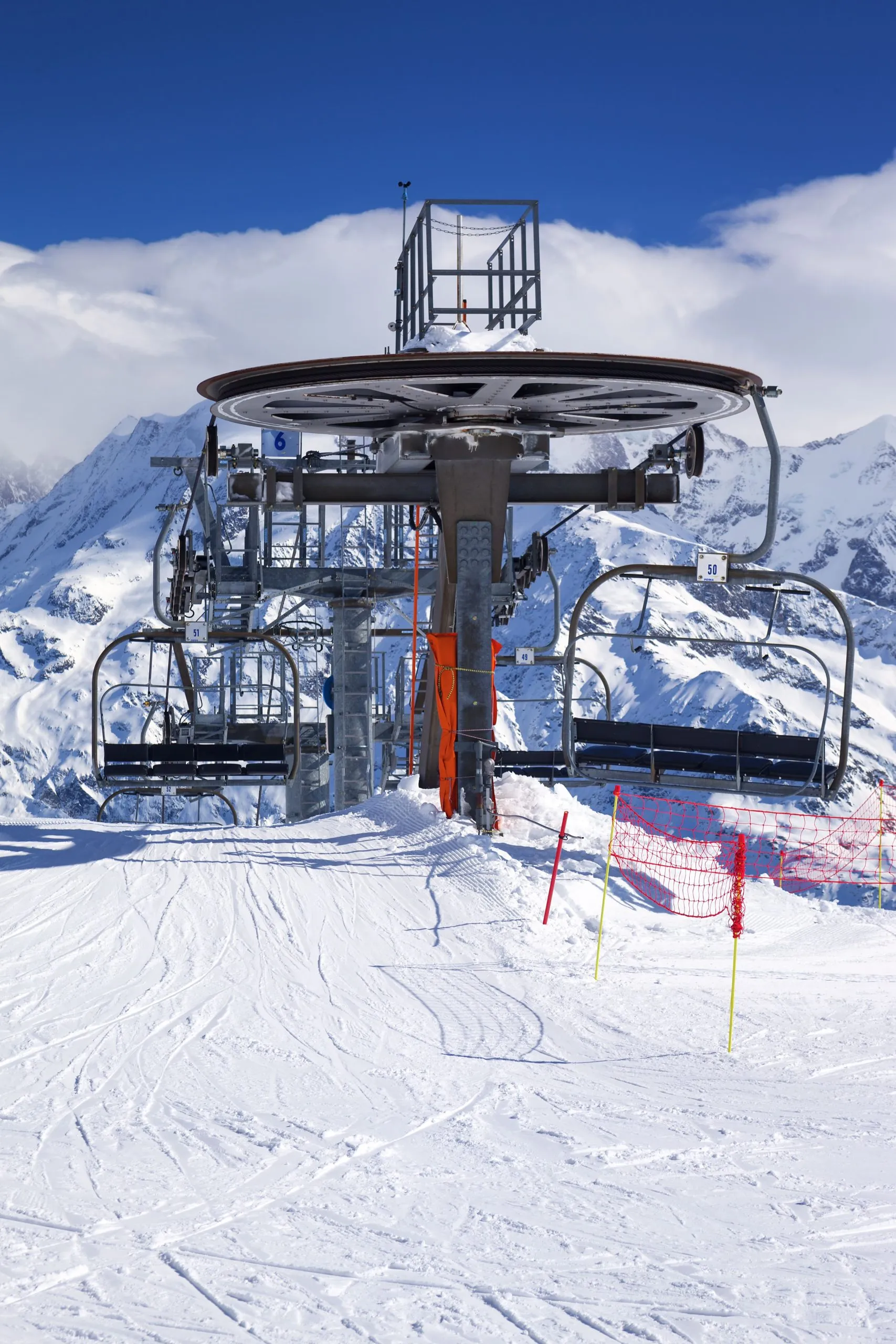 Qatar helicopter ice protection systems Market outlook to 2035 vertical-view-ski-lift-chairs-bright-winter-day-1-scaled