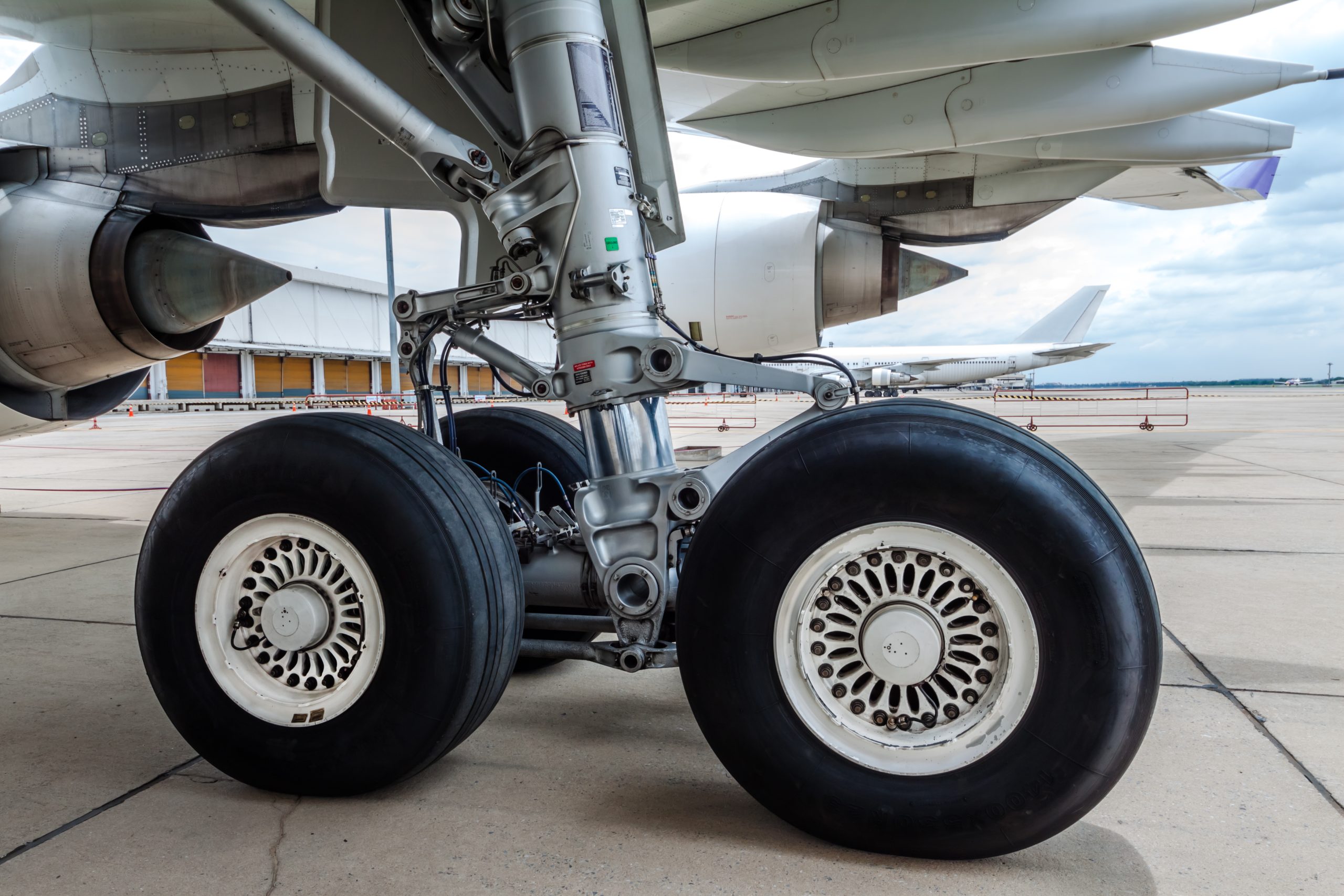 Asia-Pacific-Aircraft-Tires-Market-scaled