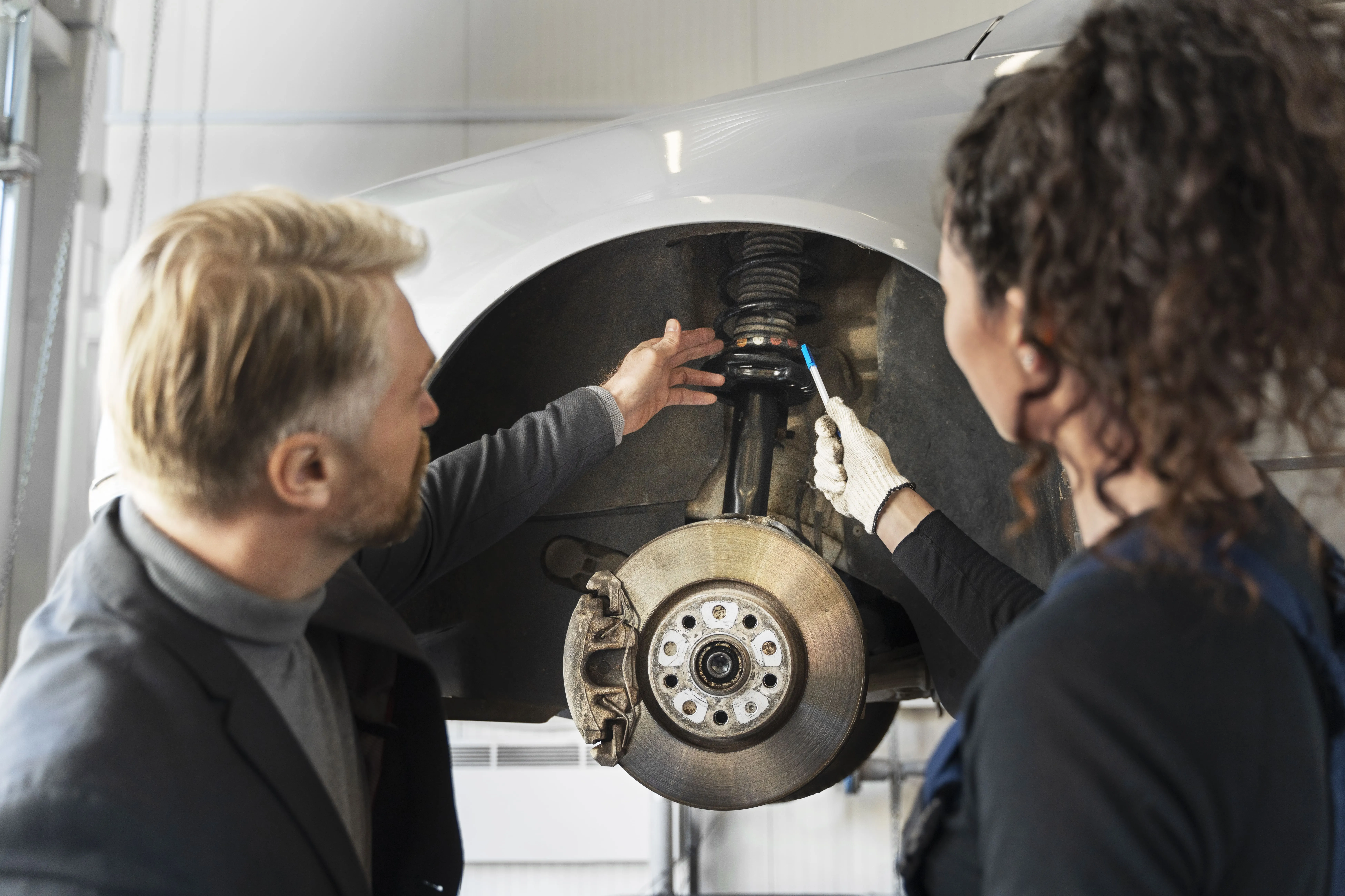 KSA Emergency Braking Systems Market Outlook 2030 KSA-Emergency-Braking-Systems-Market