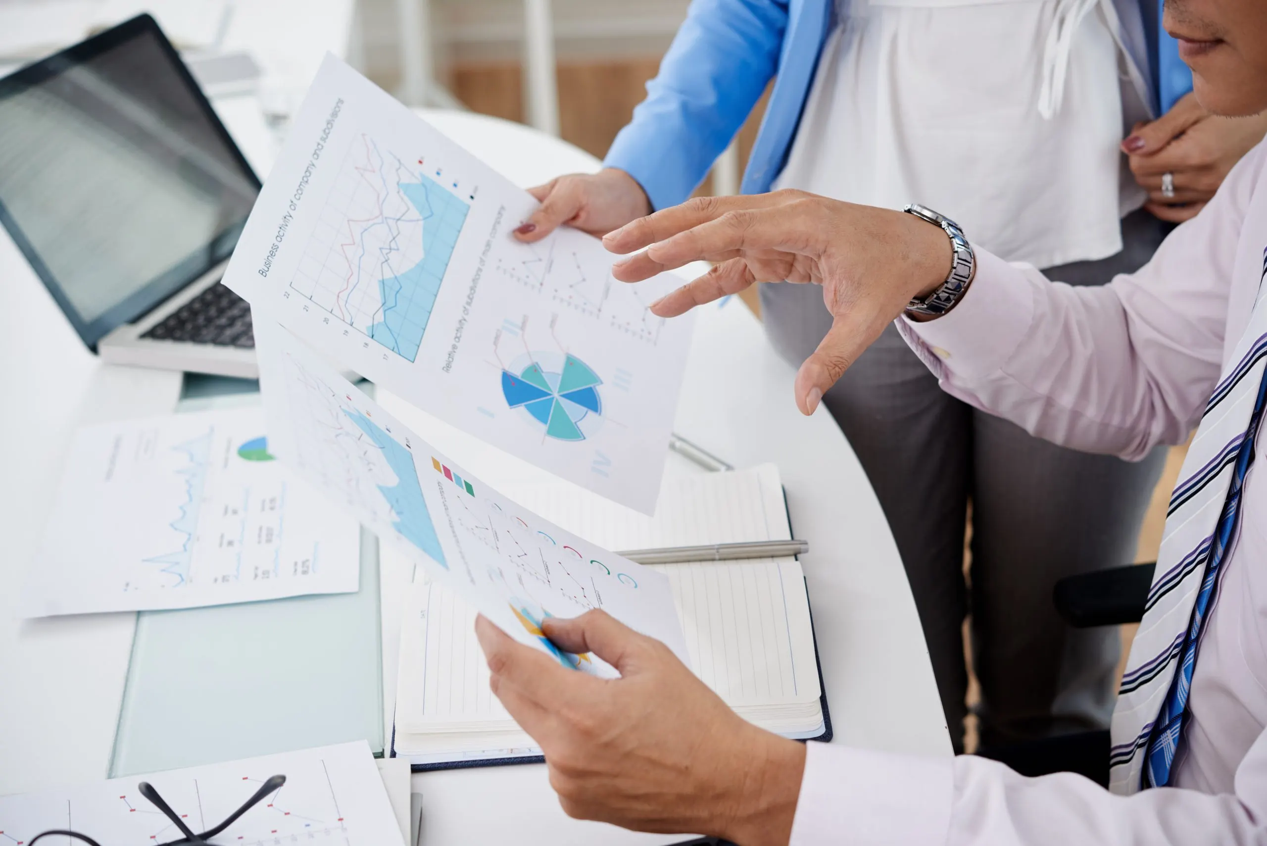 Designing Market Entry & Expansion Strategy in the $4.5 Trillion U.S. Healthcare Sector Under Cost and Regulatory Pressure Market-Entry-and-Expansion-Strategy-in-Healthcare-Sector-in-USA-scaled