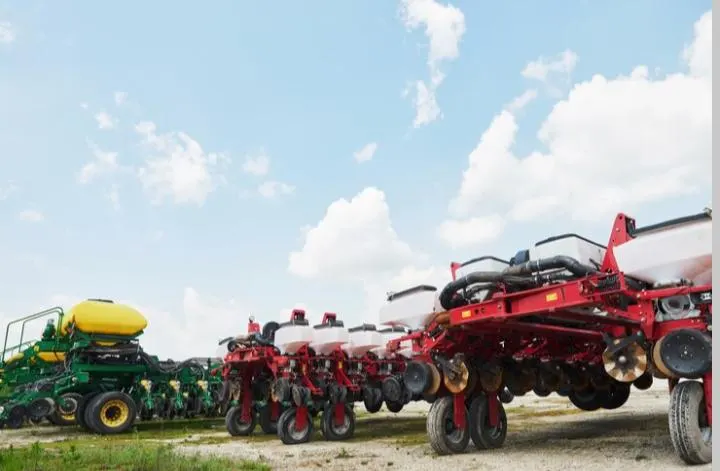 USA Agricultural Engine & Powertrain Market Outlook to 2035 USA-Agricultural-Engine-Powertrain-Market-Outlook-to-2035