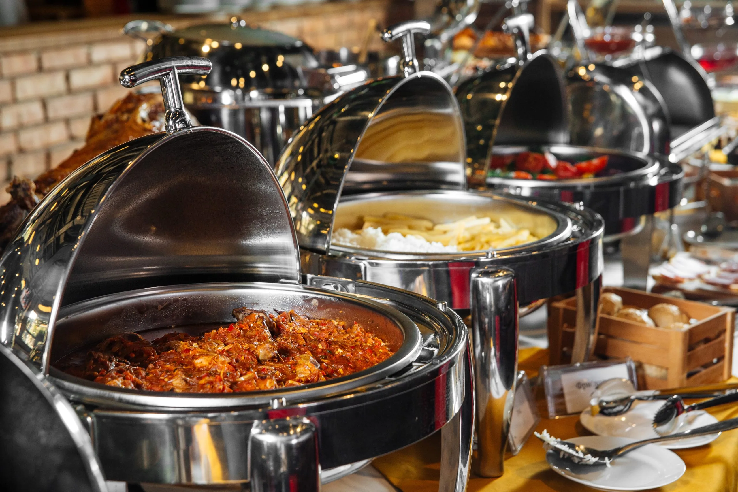 USA Catering Market Outlook to 2035 as Foodservice Sales Cross USD 1.05 Trillion and Off-Premise Demand Stays Above 60% USA-catering-industry-scaled