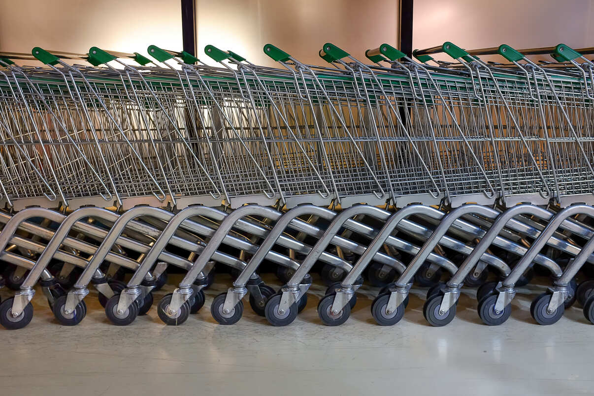 Philippines Roll Cages Market Outlook 2030 close-up-metal-grate-1