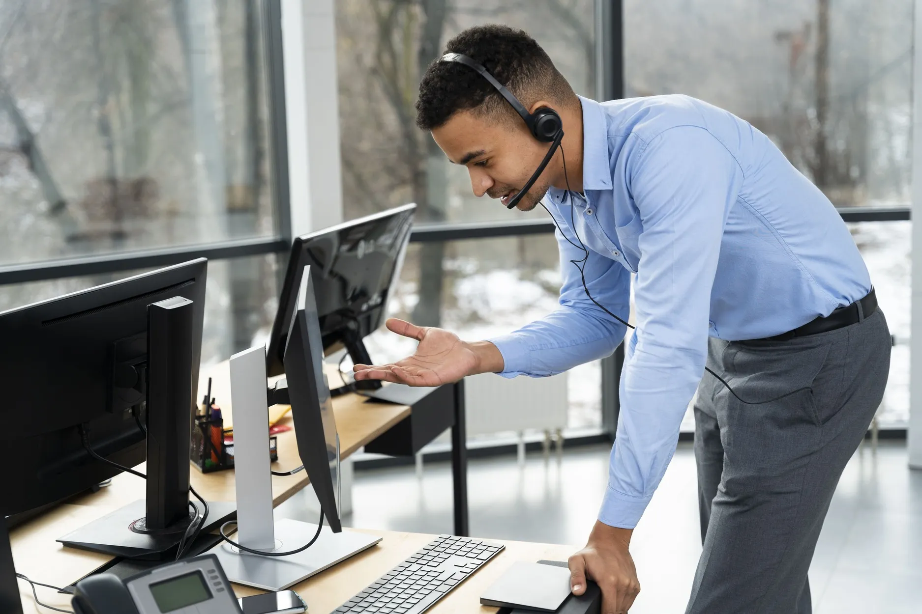 Philippines E-Call Systems Market Outlook to 2030 close-up-person-working-call-center-1-1
