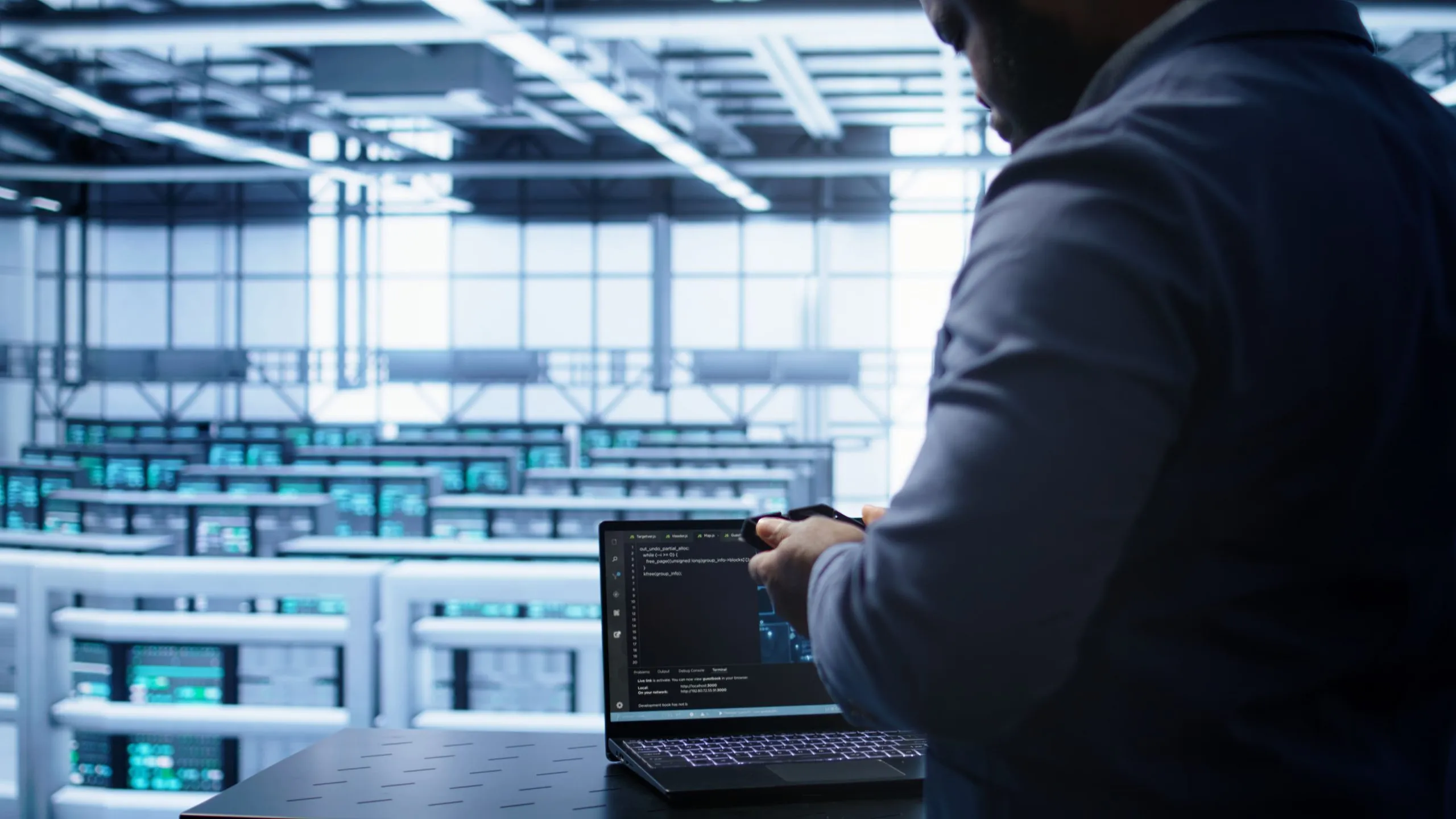 UAE Edge Computing Market Outlook to 2035 engineer-server-hub-works-with-artificial-intelligence-computerized-model-1-scaled