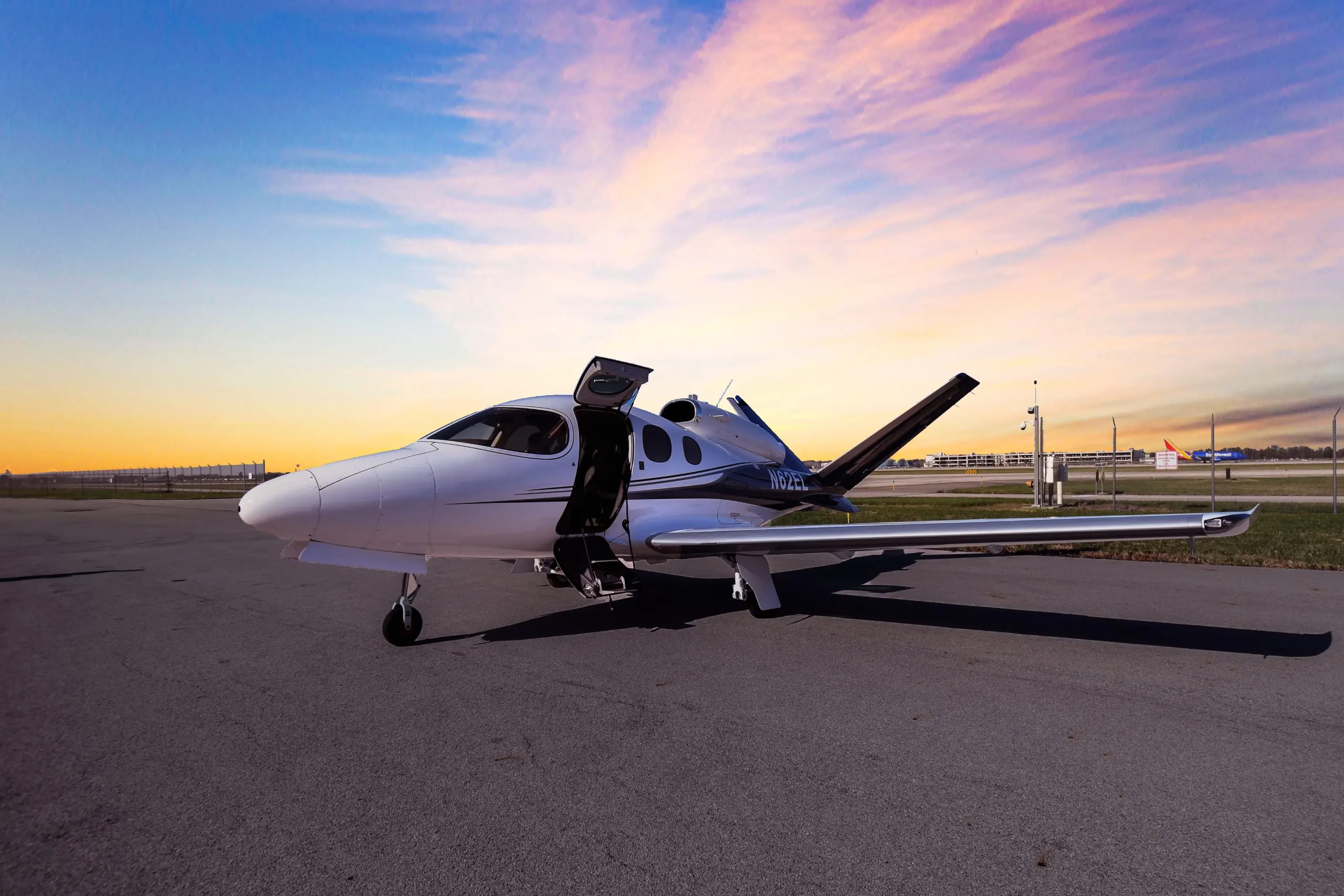 Qatar Light Sport Aircraft Market Outlook 2035 evening-shot-scaled