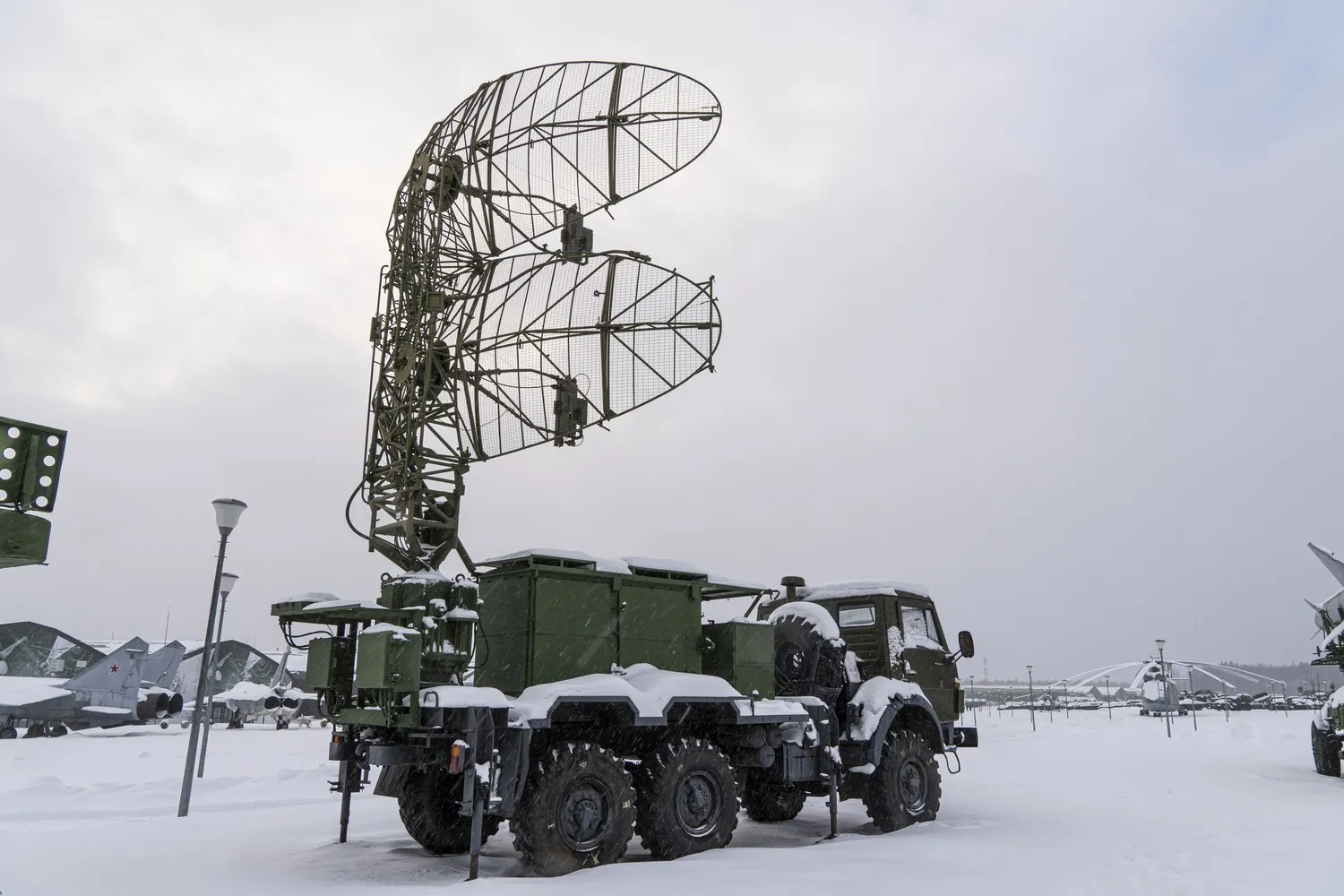 GCC Aviation Infrastructure Market Outlook 2035 mobile-air-defense-truck-with-radar-antenna-satellite-dishes-radio-antennas-sky-1