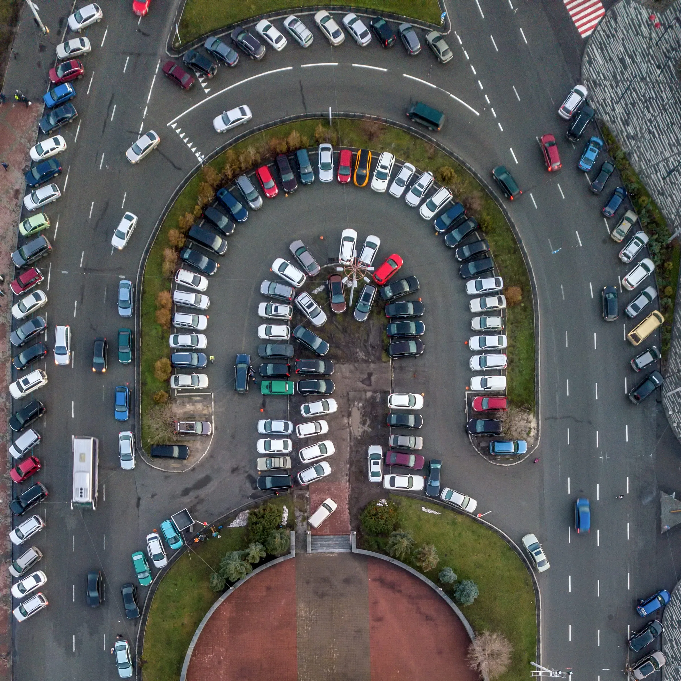 Philippines Crumple Zones Market Outlook 2030 view-from-birdseye-city-kiev-street-with-lot-parked-cars-1
