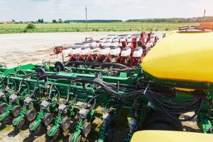Canada Large-Scale Agricultural Equipment Market Set for Steady Growth as Farms Above 1,000 Acres Drive Over 40% of Output by 2035