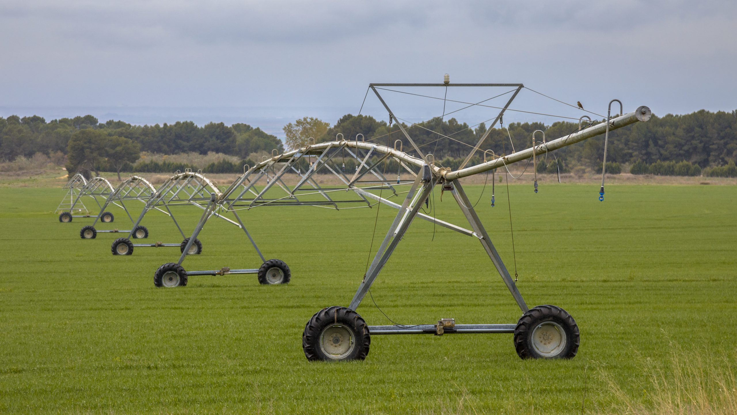 India-agricultural-hydraulic-systems-industry-scaled