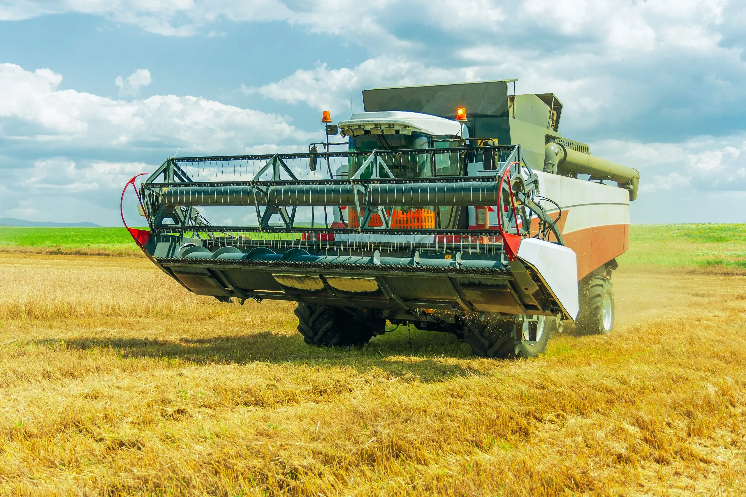 India Combine Harvester Market Set to Cross 70% Mechanized Wheat Harvesting by 2035 as Eastern States Drive Next Growth Wave India-combine-harvester-industry-scaled