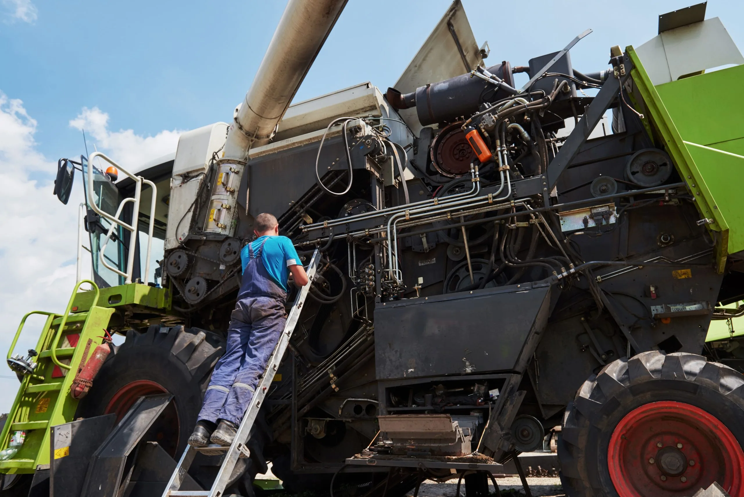 Aging Tractor Fleet and 2 million Active Farms to Drive USA Farm Equipment Spare Parts Market Growth Through 2035 USA-farm-equipment-aftermarket-and-spare-parts-industry-scaled