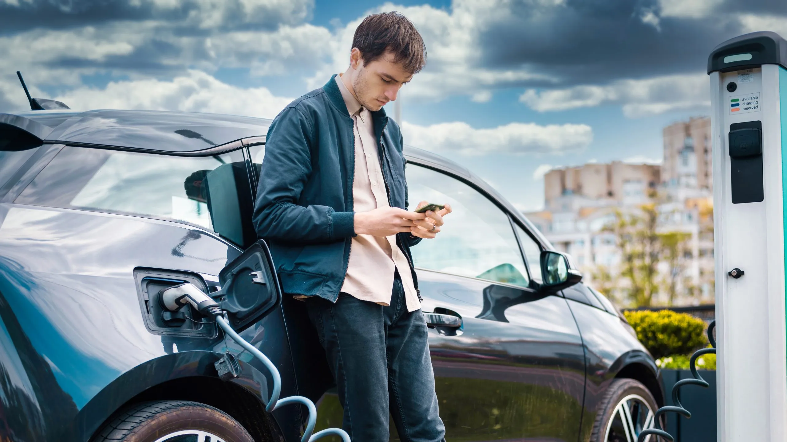 Plug In Hybrid Study Reflects 20% Year-on-Year Growth in Transitional Powertrain Adoption automotive-plug-in-hybrid-competitive-intelligence-scaled