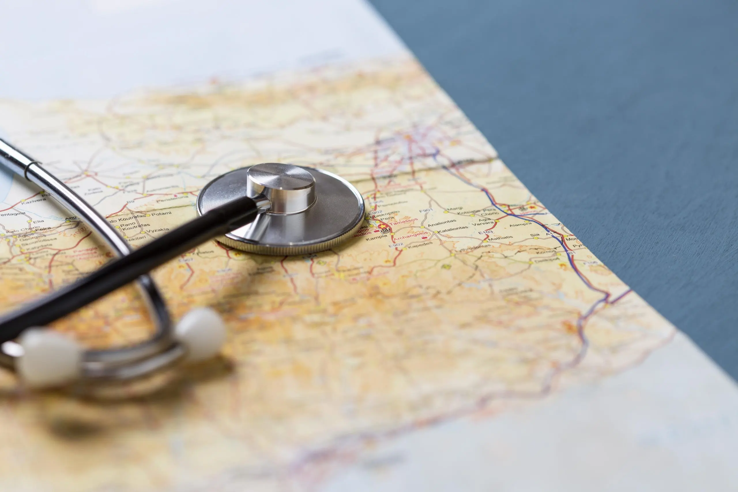 Australia Medical Tourism Market Outlook 2035 high-angle-stethoscope-world-map-scaled