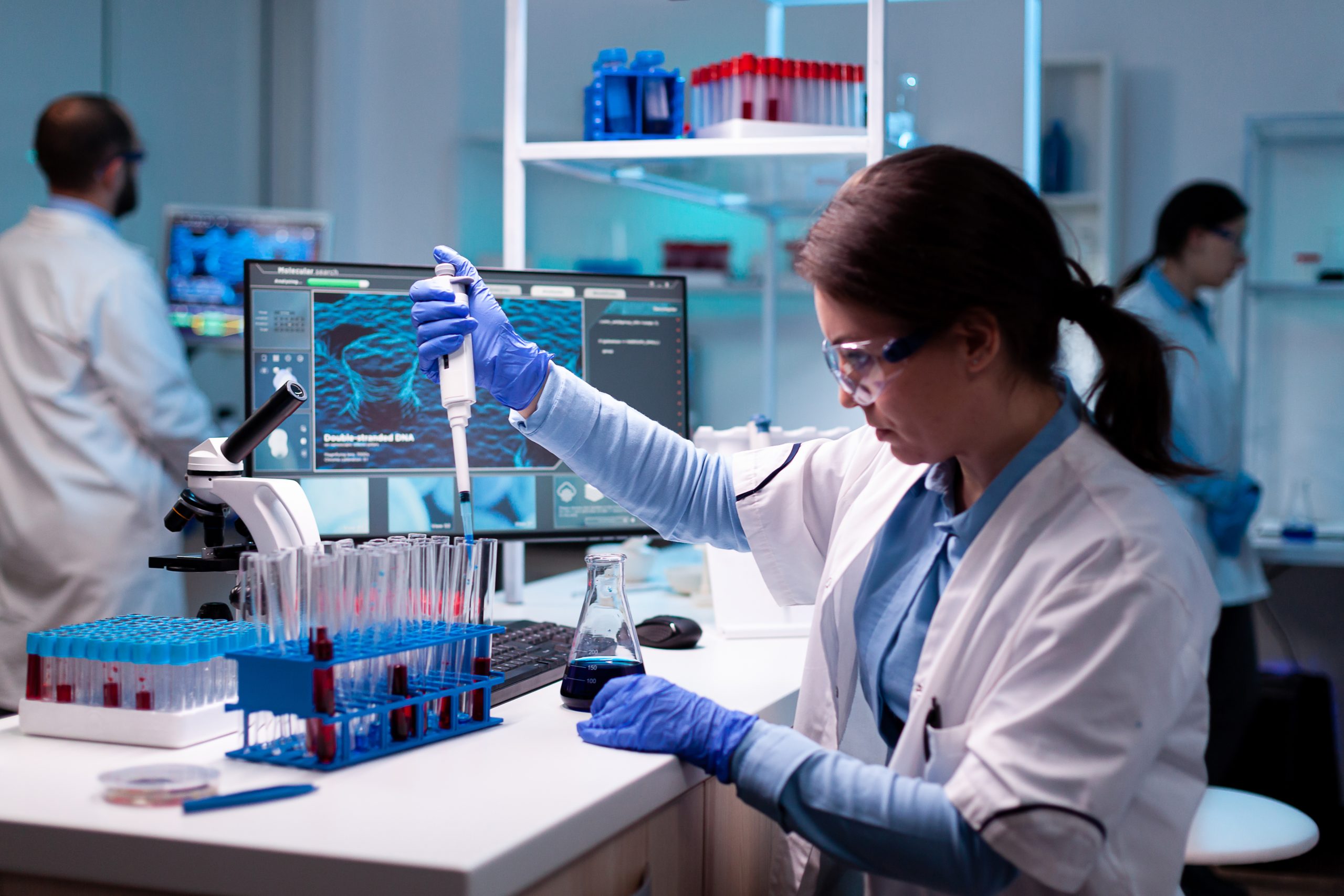Philippines Prognostic Biomarkers Market Outlook 2035 medical-engineer-scientist-uses-micropipette-pipette-taking-sample-from-test-tube-scaled