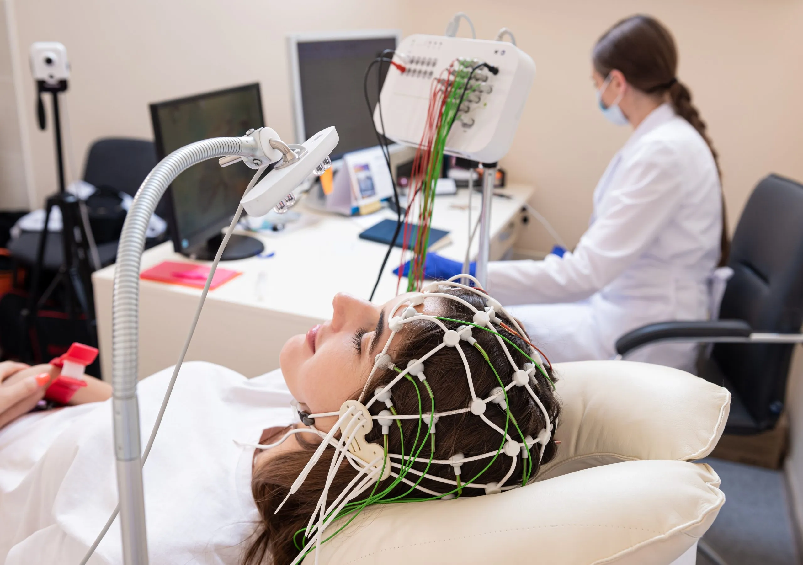 USA Nerve Stimulators Equipment Market Outlook to 2035 patient-brain-testing-using-encephalography-medical-center-scaled