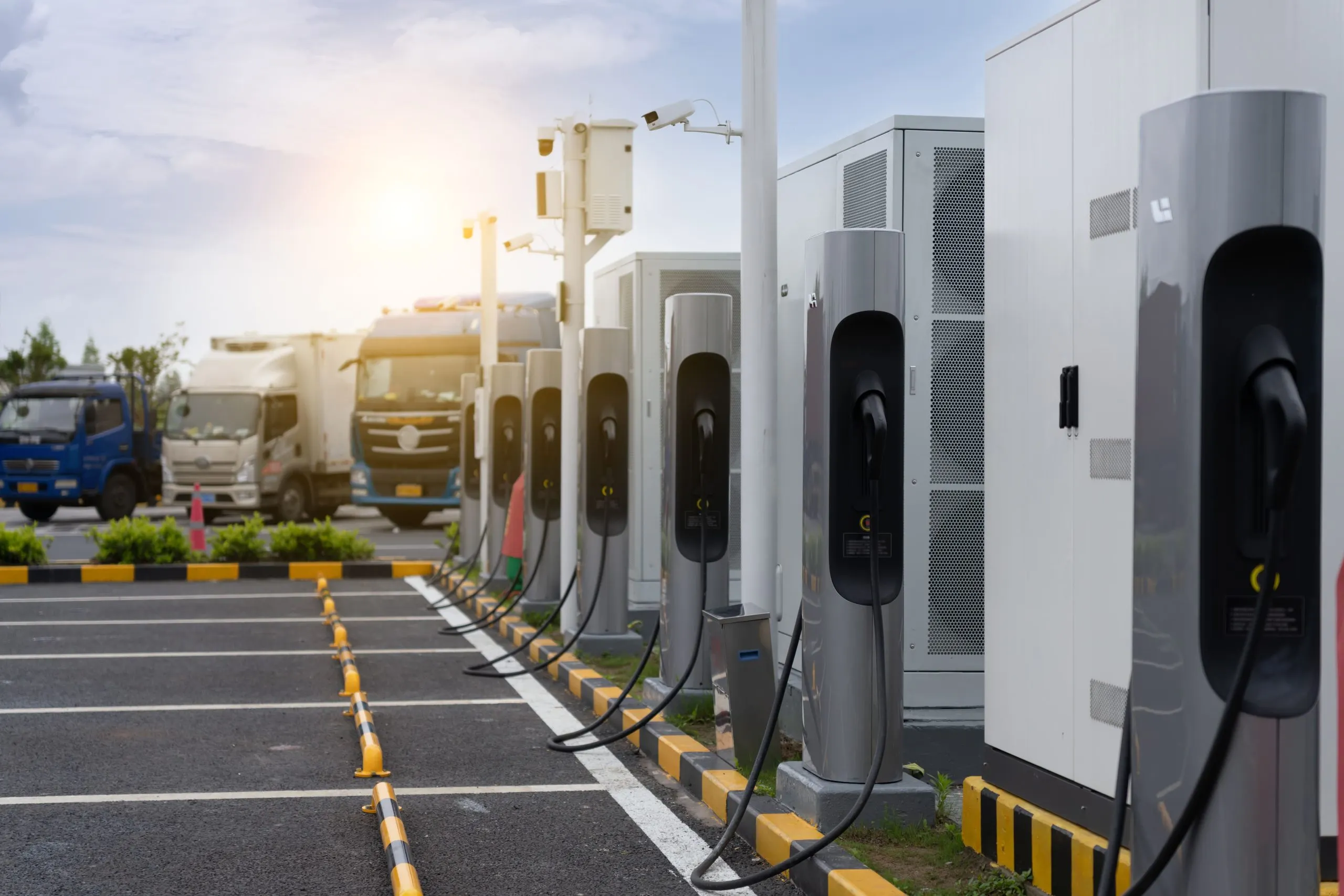 France Targets 400,000 Public EV Chargers as EV Adoption and Fast-Charging Demand Reshape the Market France-ev-charging-infrastructure-industry-scaled