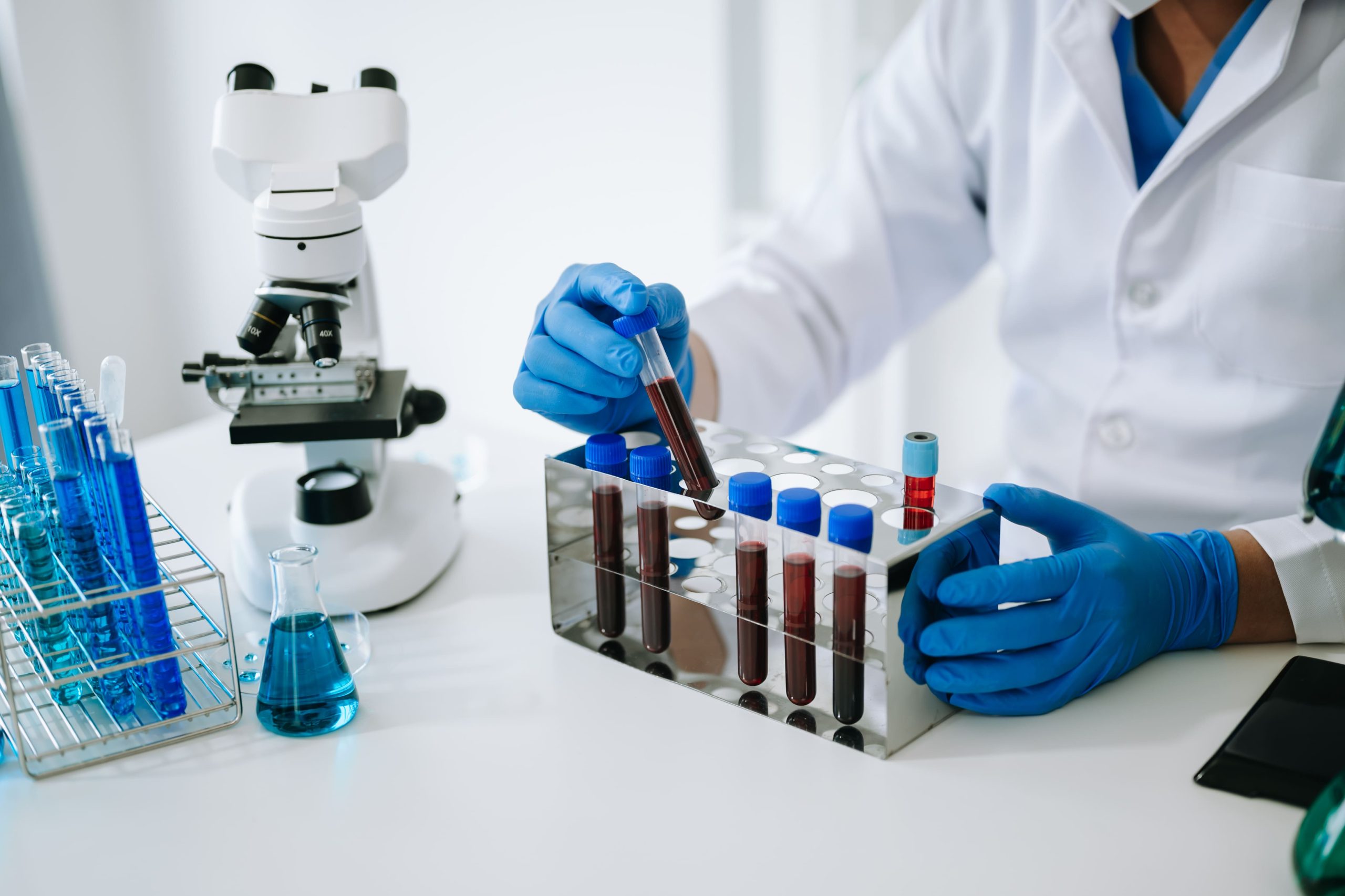 Malaysia-diagnostic-labs-industry-scaled