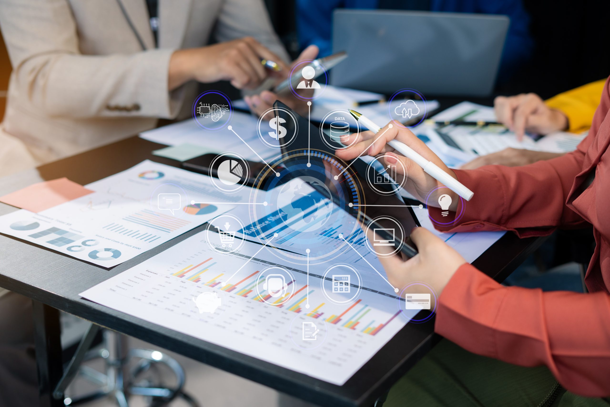 Investment Trends Show Over USD 500 Billion Committed to Electrification by 2030 automotive-investment-trends-scaled