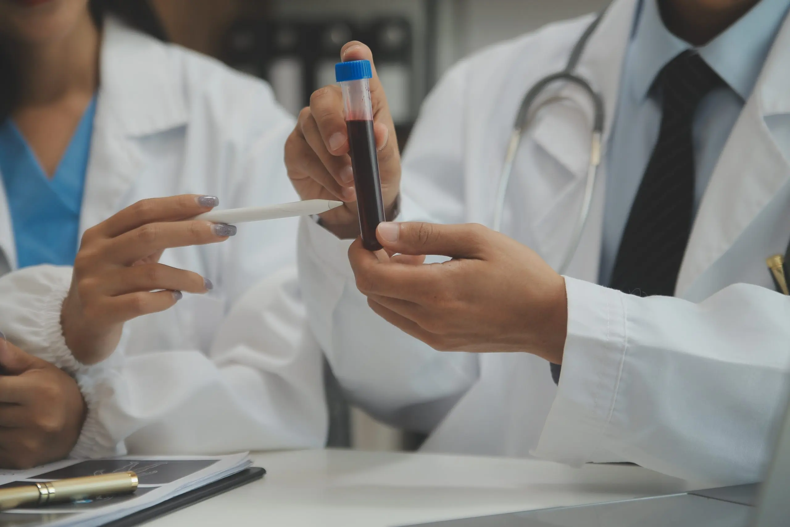 KSA Glucose Control Solutions Market Outlook 2035 doctor-sitting-desk-writing-prescription-her-patient-scaled