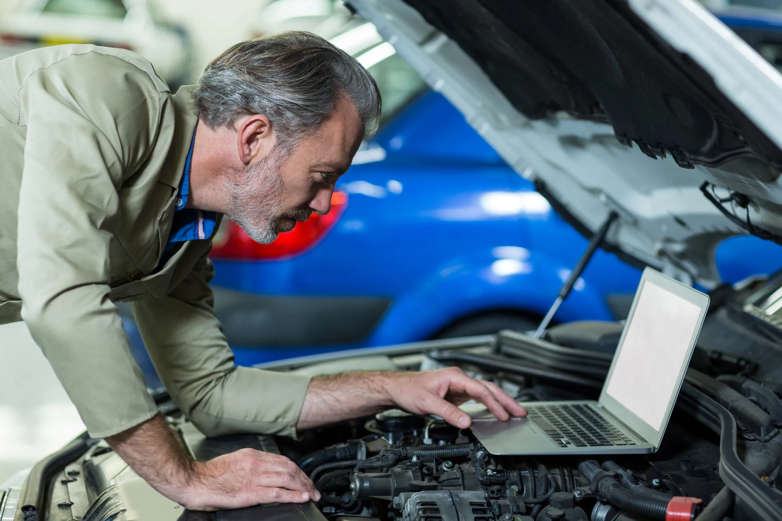Understanding Transitional Powertrain Adoption as OEMs Target Efficiency Gains of 10% to 15% mild-hybrid-vehicle-analysis-scaled