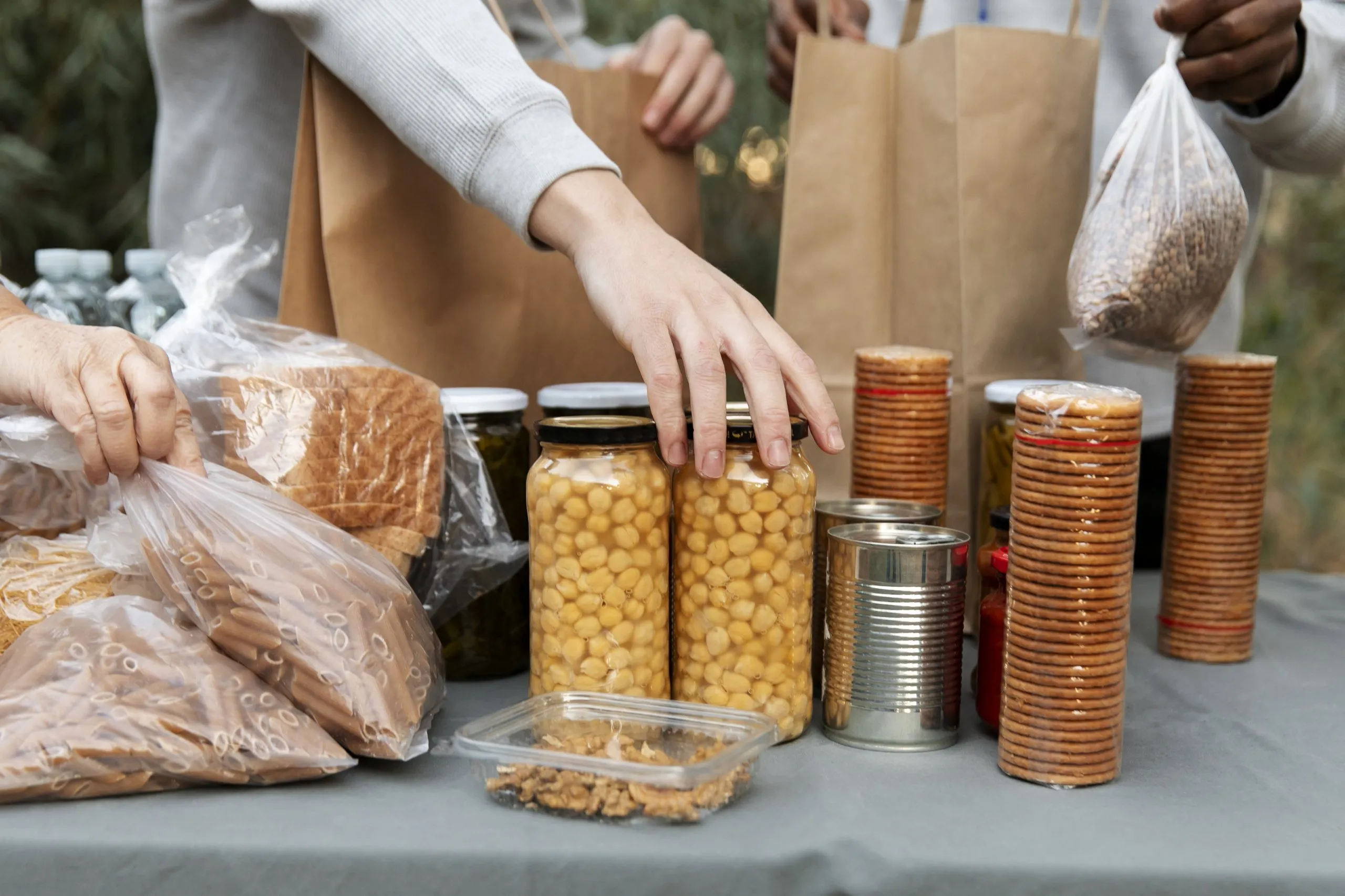 How Snack Brands Achieve 7% Growth Through Innovation and Distribution Expansion packaged-snacks-benchmarking-services-scaled