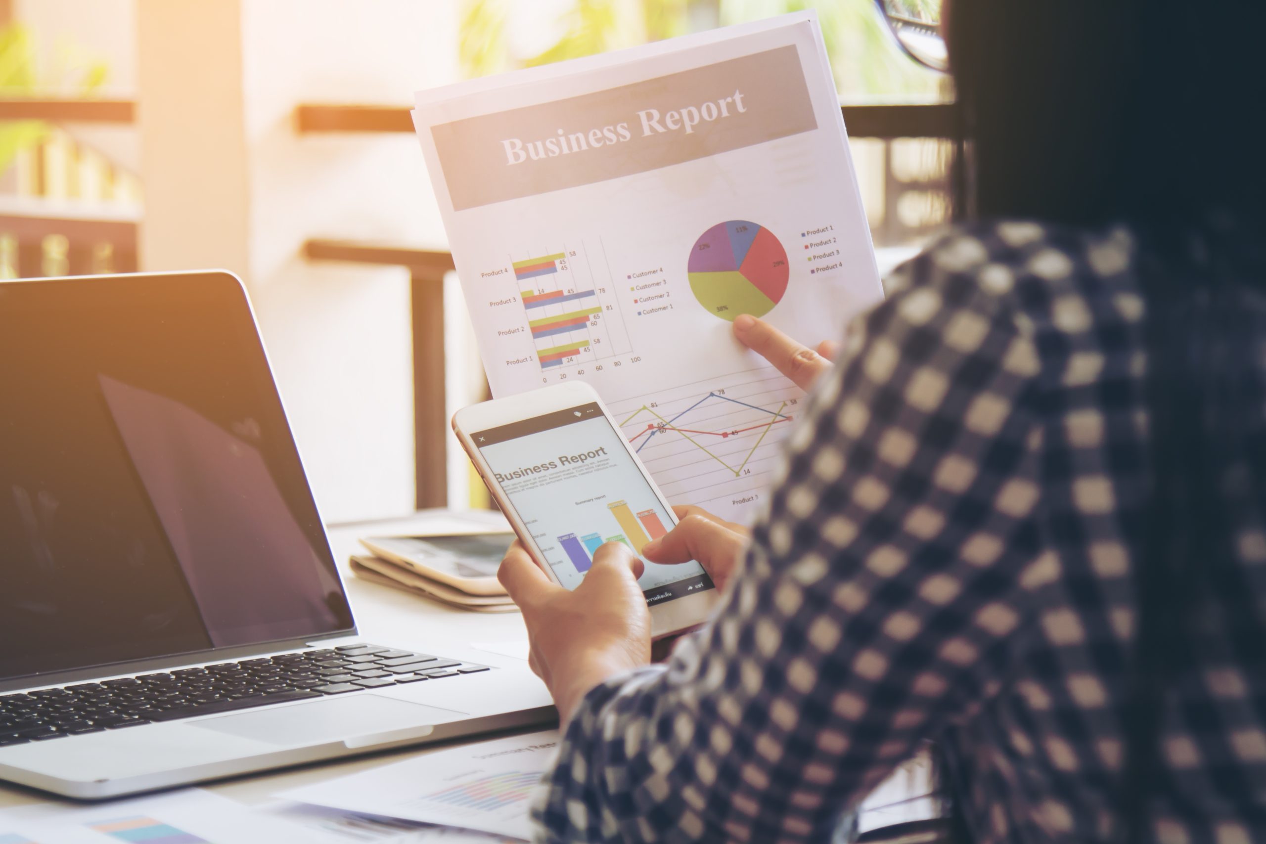 store-operations-benchmarking-report-scaled