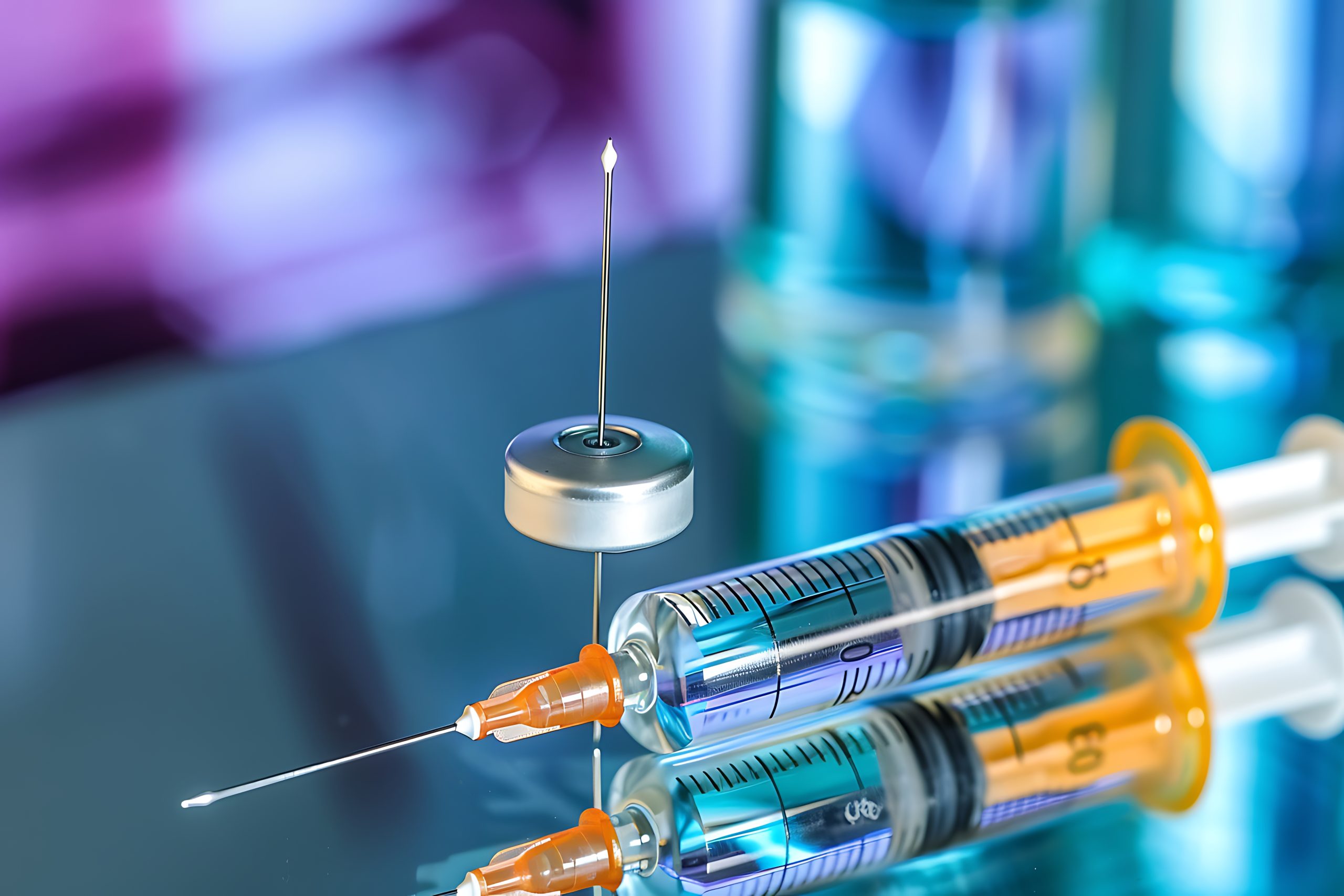 syringe-needle-with-liquid-medicine-ready-injection-clinical-setting-scaled