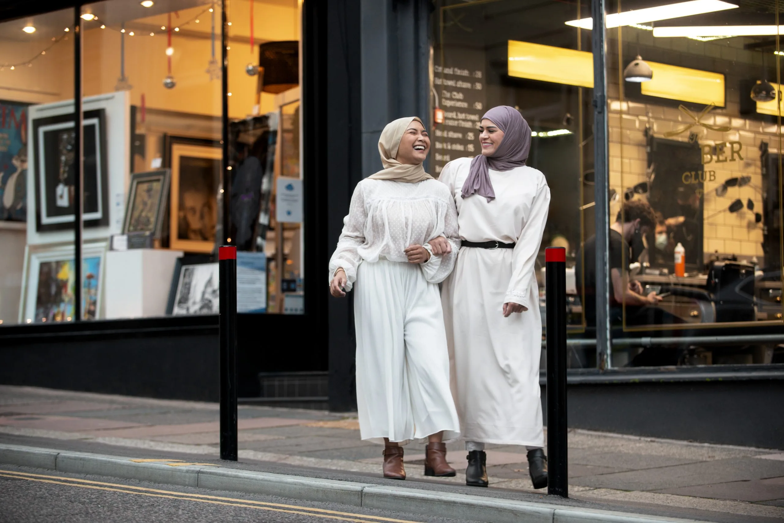 UAE Shapewear Market Outlook to 2035 women-wearing-hijab-having-good-time-scaled