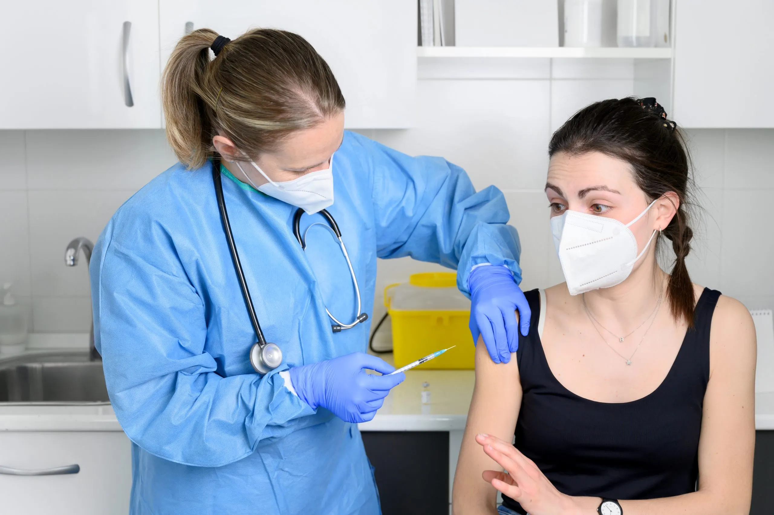 UAE Autoimmune Disorder Testing Market Outlook 2035 young-woman-looking-away-while-standing-office-scaled