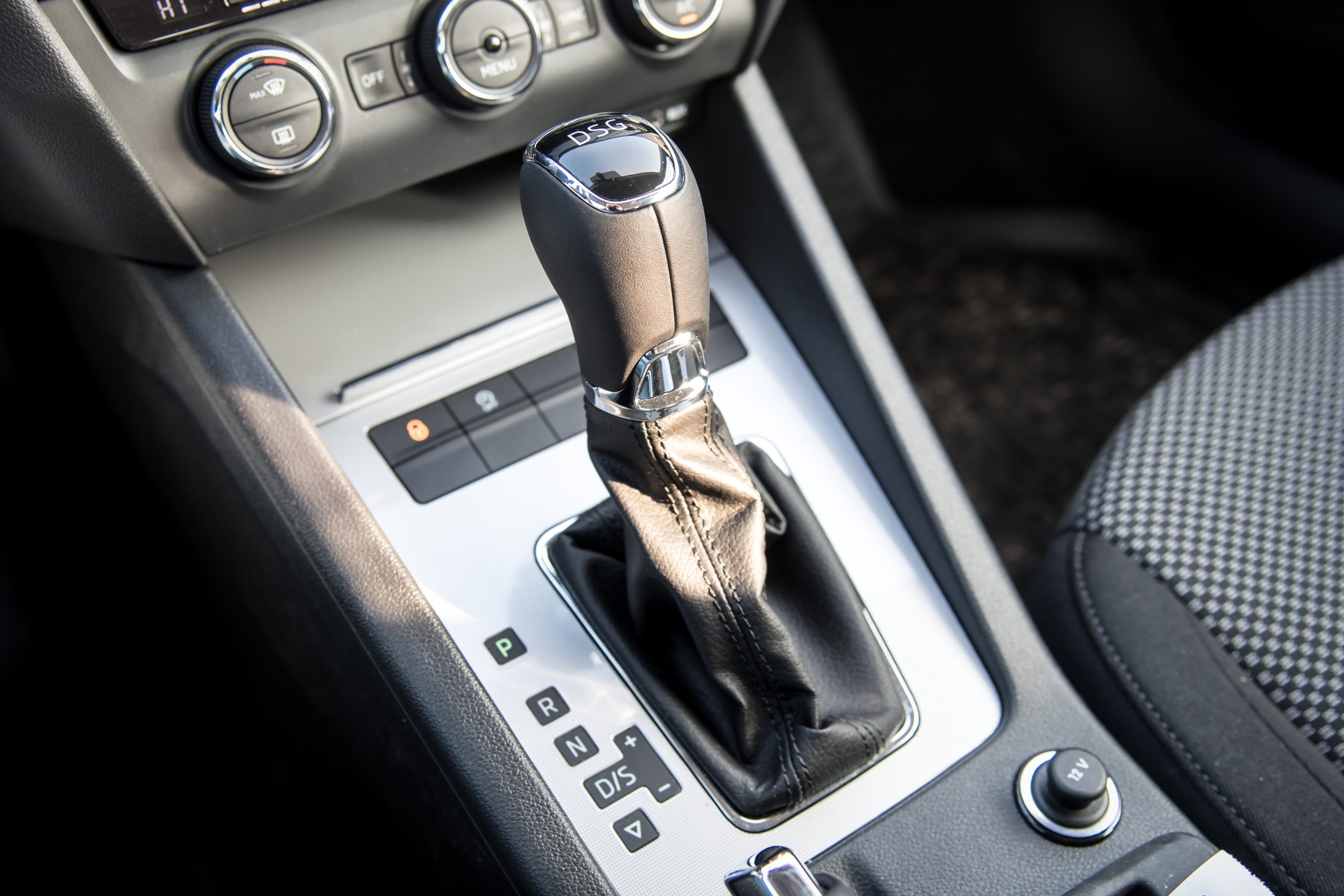 Philippines Automatic Transmissions Industry Growth Driven by Urban Vehicle Demand and Advanced Tech Philippines-Automatic-Transmissions-Industry-1-scaled