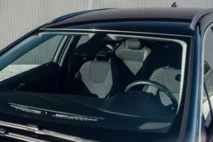 Philippines Windshields Industry Gains Momentum as Automotive Glass Market Nears USD 1.1 Billion Value 