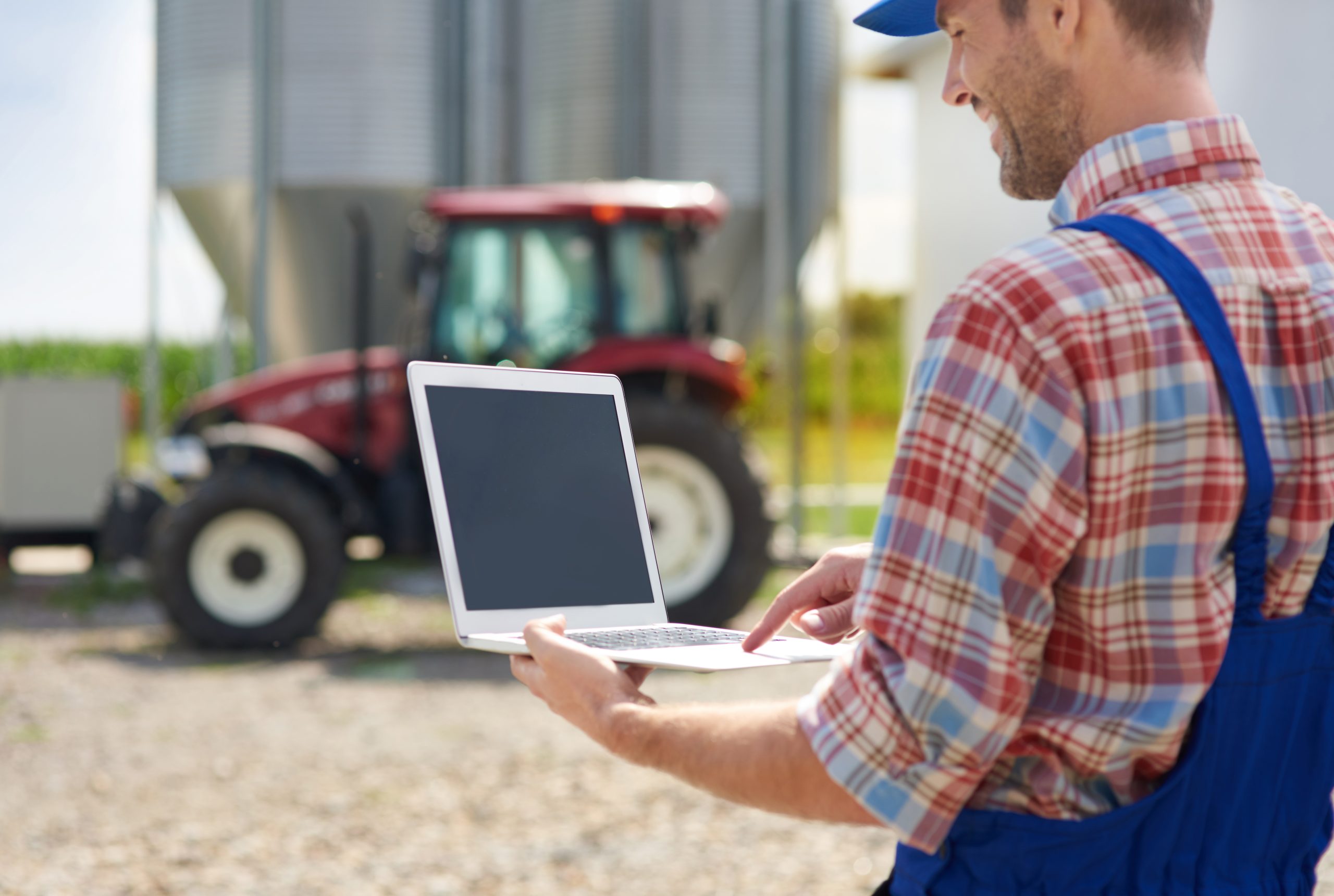 agricultural-machinery-competitor-analysis-scaled