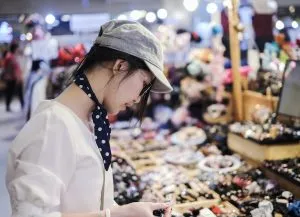 Singapore Fashion Accessories Market Outlook to 2035