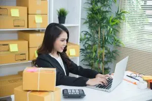Benchmarking Shipping Performance Across E-commerce Supply Chains