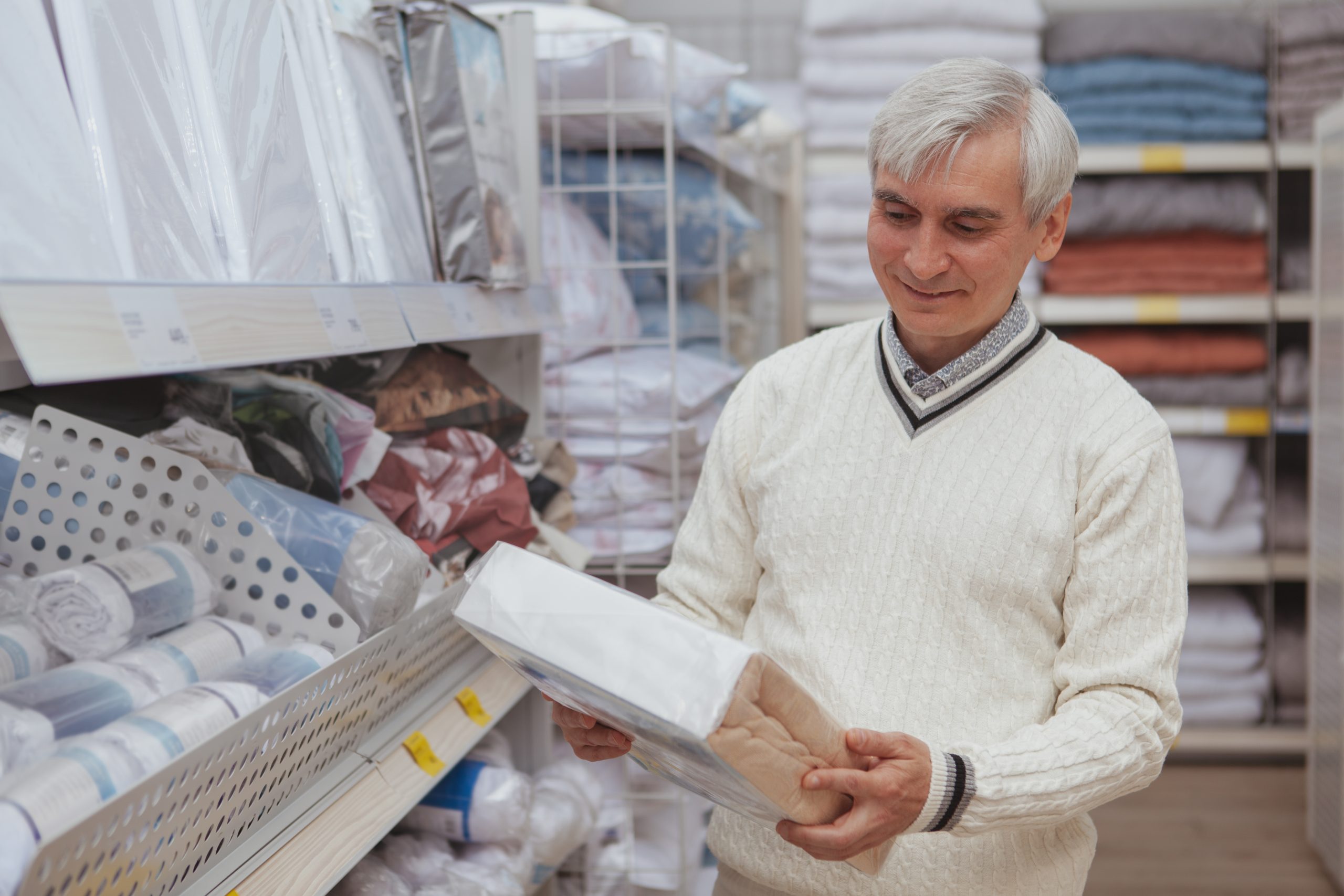 KSA Adult Diaper Market Outlook to 2035 elderly-man-shopping-home-goods-store-scaled