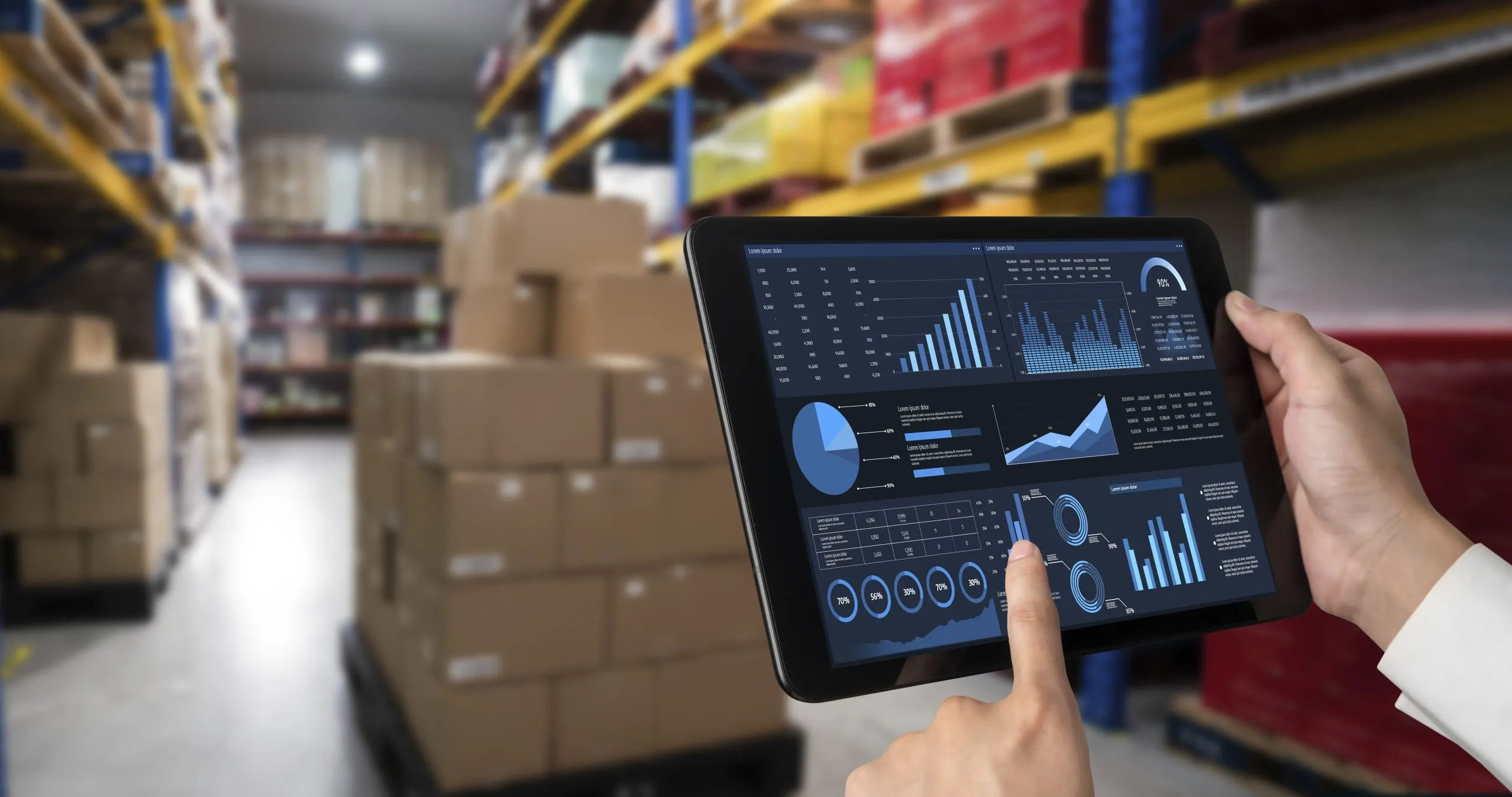 Evaluating Software Platforms Driving Efficiency Across Logistics Operations logistics-software-competitor-analysis-scaled