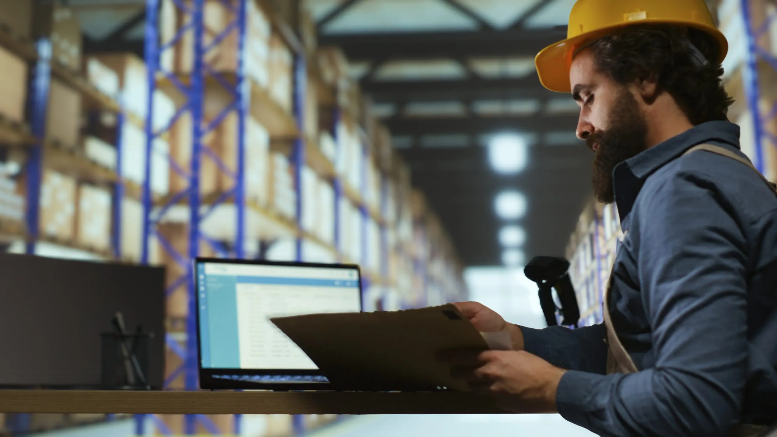 How Visibility Tools Improve Decision Making Across Multi-Tier Supply Chains supply-chain-visibility-insights-scaled