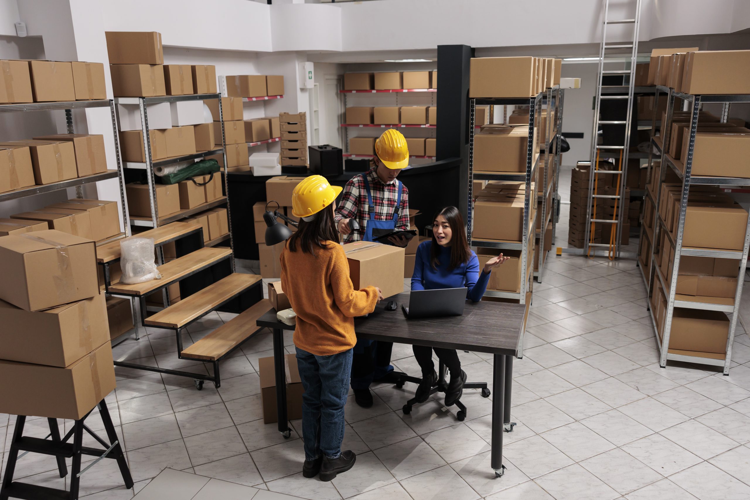 Distribution-center-market-entry-strategy-scaled