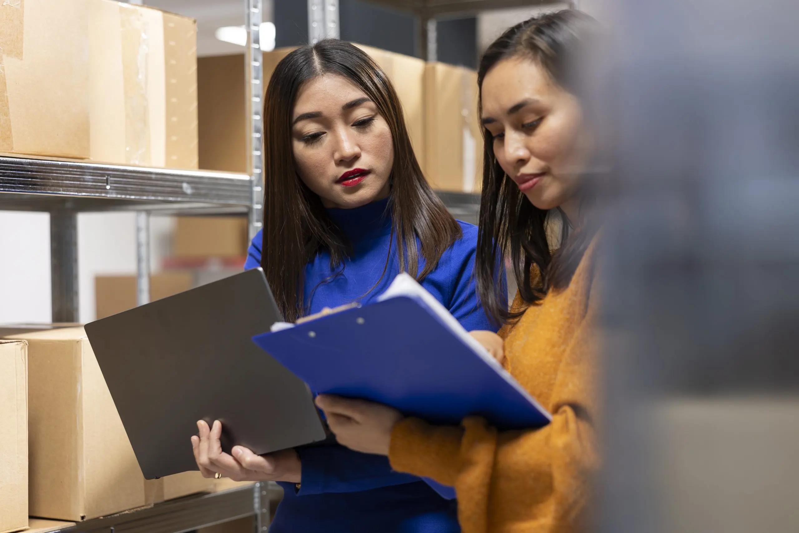 Enterprise Contract Strategies Strengthen Long-Term Revenue Across B2B Logistics Markets Logistics-enterprise-contract-acquisition-strategy-scaled