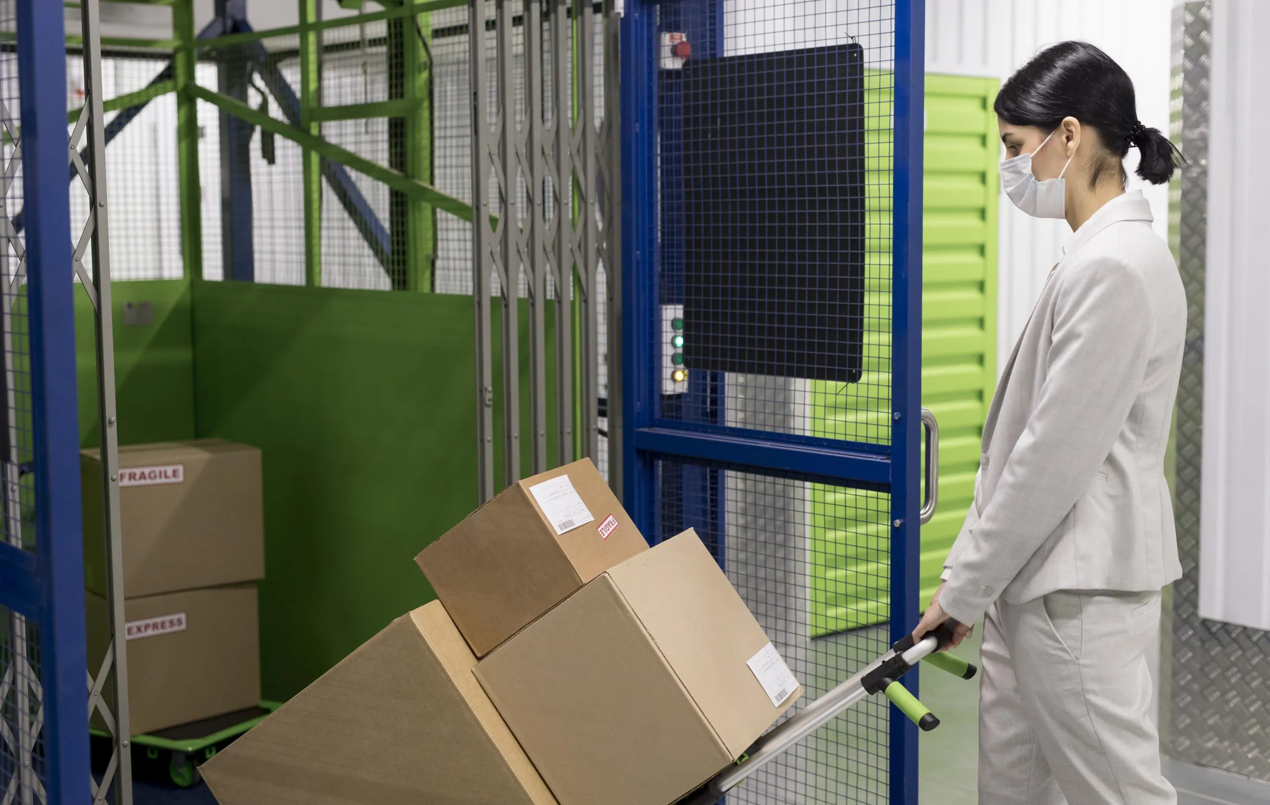 Temperature-Controlled Networks Become Critical Across Pharma and Food Distribution Ecosystems Temperature-controlled-logistics-network-entry-scaled