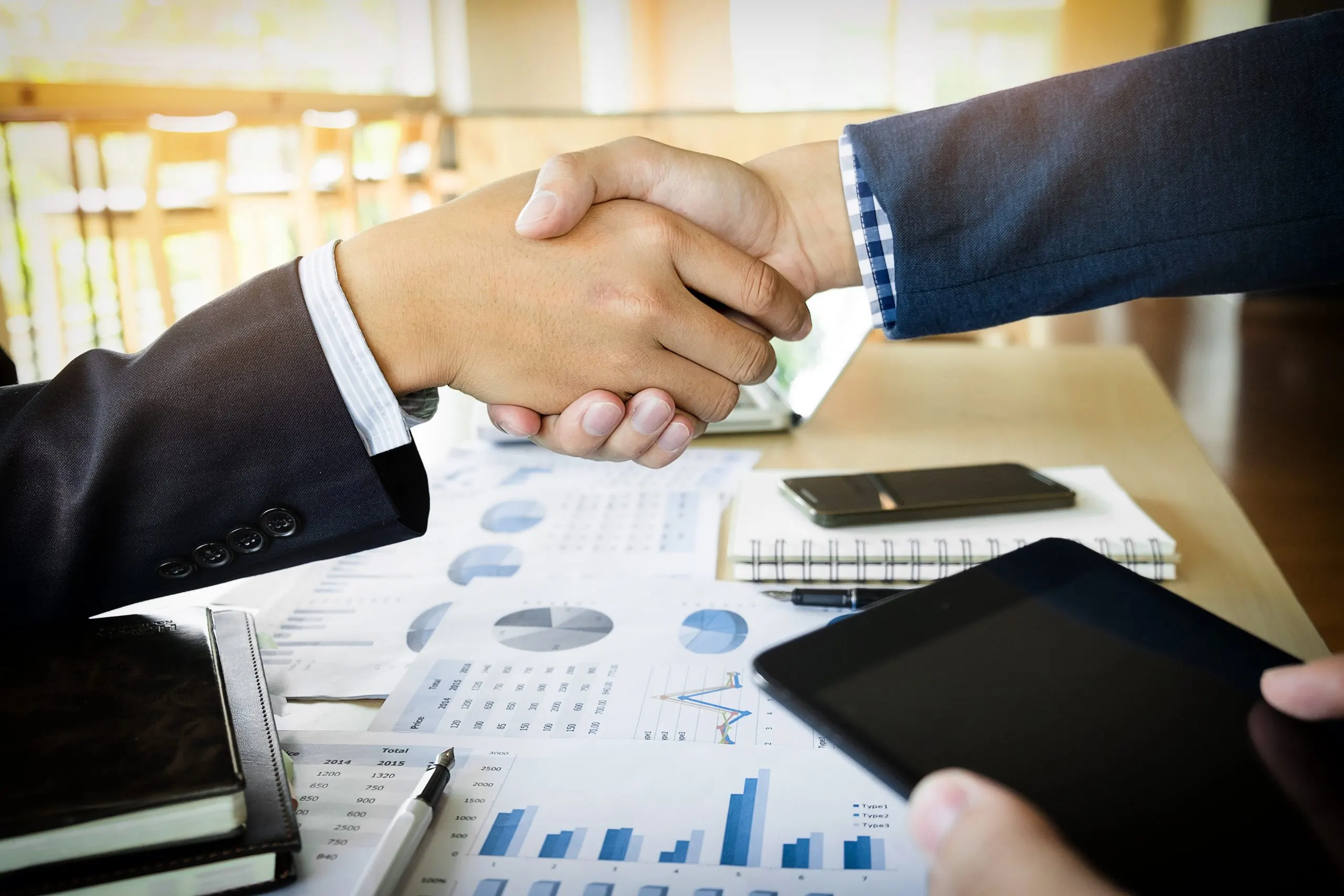 Technology Partnerships Accelerate Banking Modernization and Digital Transformation banking-technology-vendor-partnership-strategy-scaled