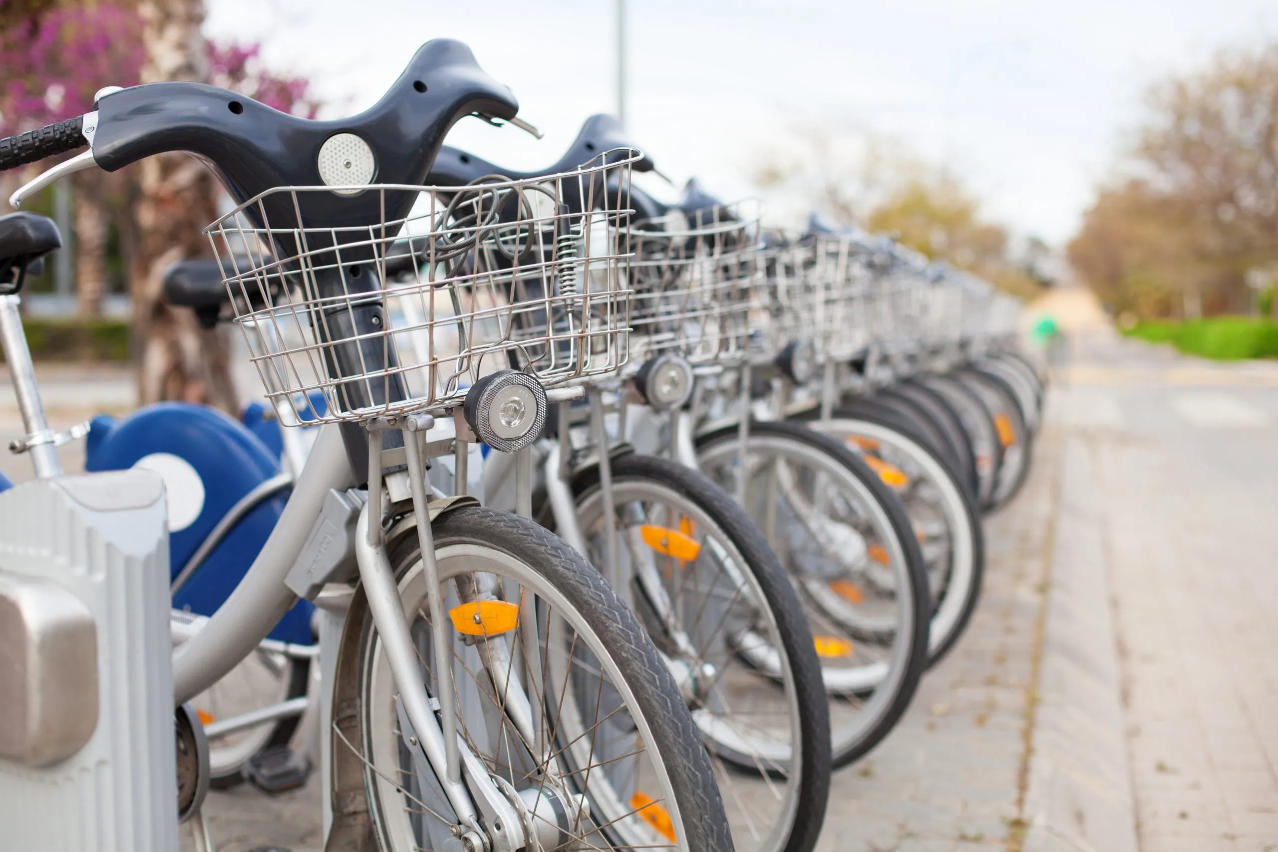 The Future of Cycling in the USA with Trends Shaping Bicycle Demand as E-Bikes Grow at 15.6% CAGR value bikes-rent-street-scaled
